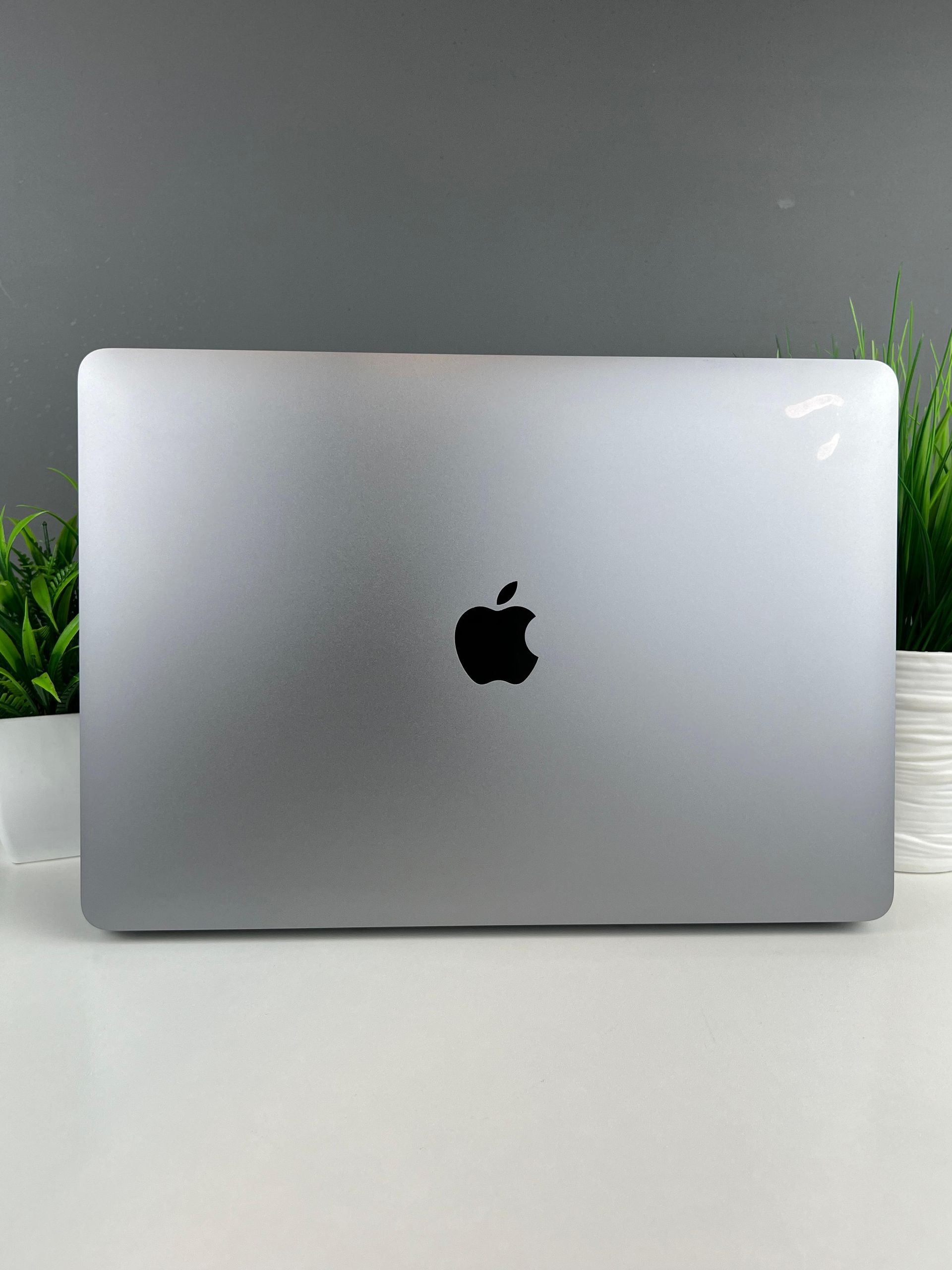 Ноутбук Apple macbook air 13 m1 Apple M1 ядер 8 GB 256 GB 13.3 дюймов
