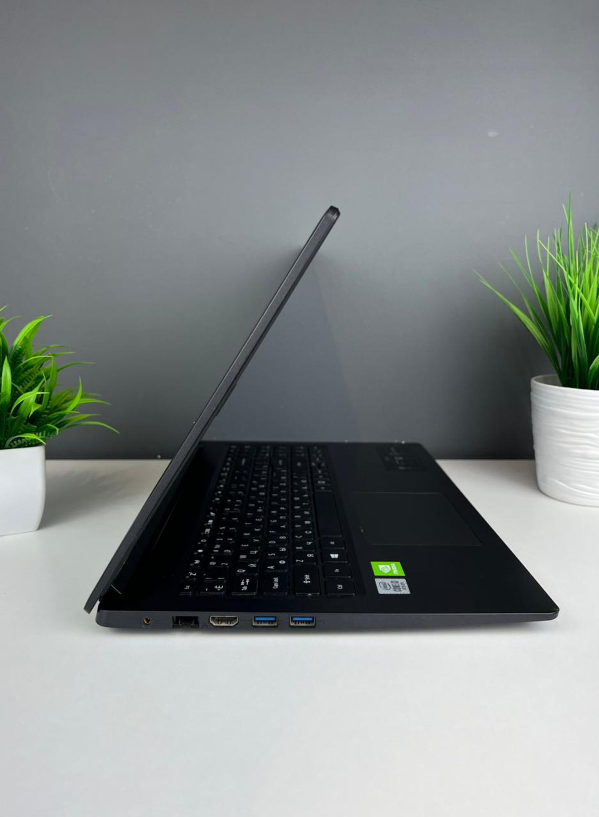 Ноутбук Acer core i3/10-пок  Intel Core i3  10-поколение  ядер 4 GB 500 GB