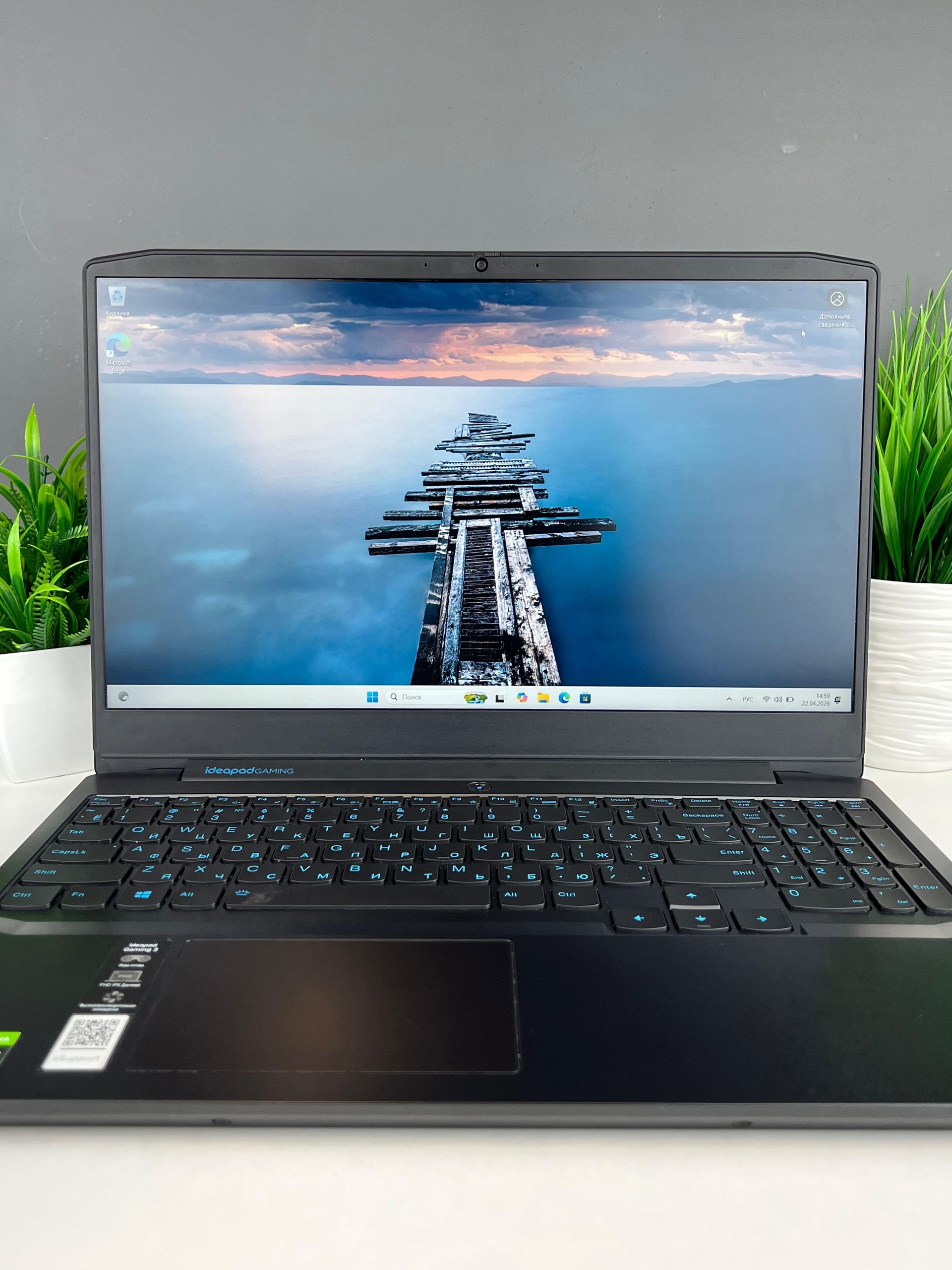 Ноутбук Lenovo Игровой  Intel Core i7  10-поколение  ядер 8 GB 14 дюймов