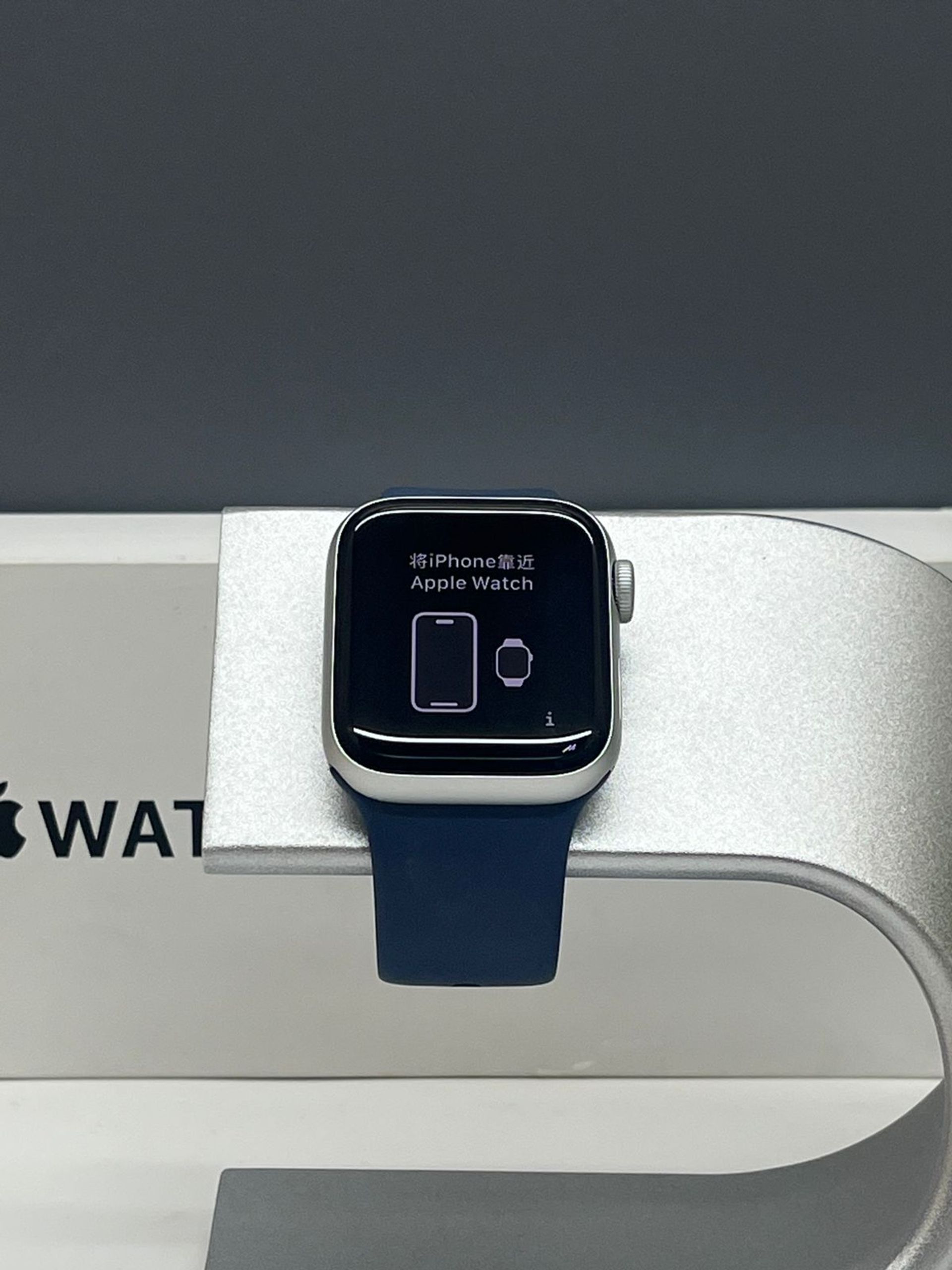 Apple Watch SE 40 мм (2е поколение)