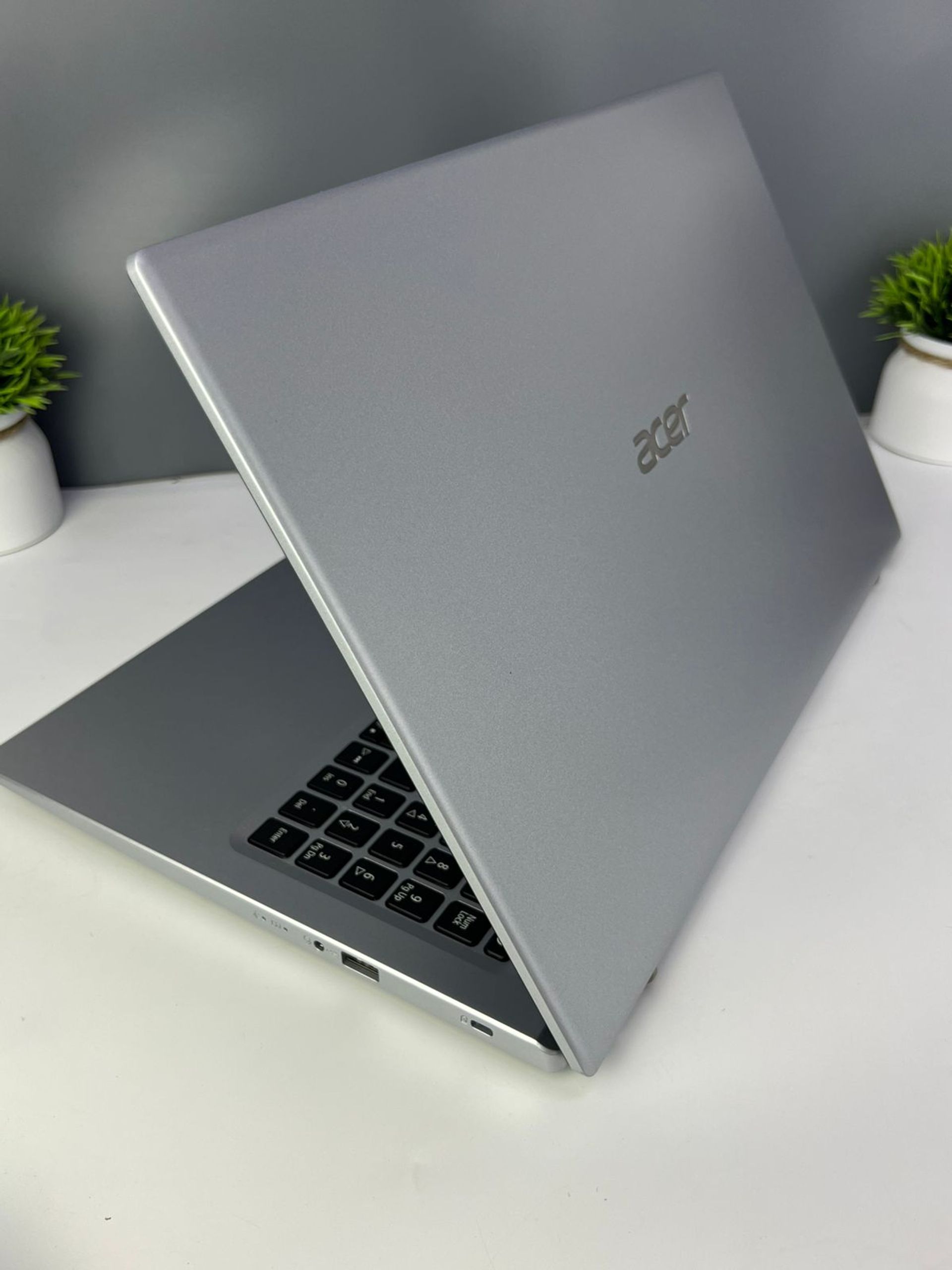 Ноутбук Acer core i3/11-пок  Intel Core i3  11-поколение  ядер 8 GB 256 GB 16 дюймов