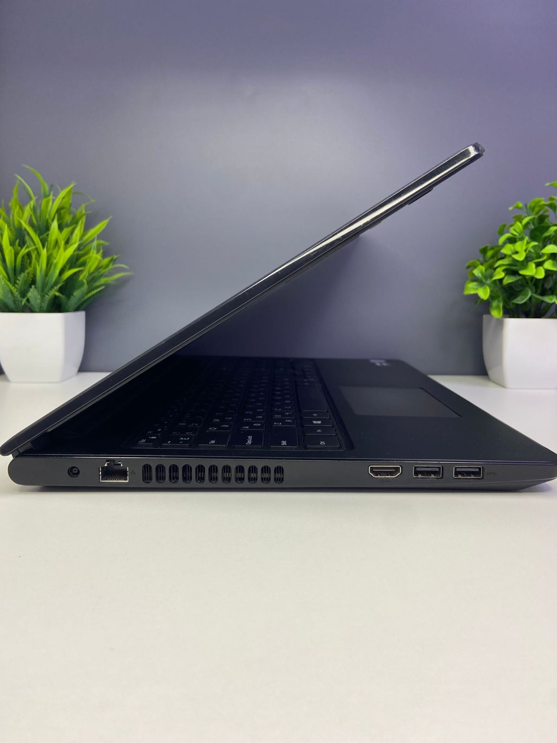 Ноутбук Dell Для работы и учебы  Intel Core i5  7-поколение  ядер 8 GB 500 GB 16 дюймов