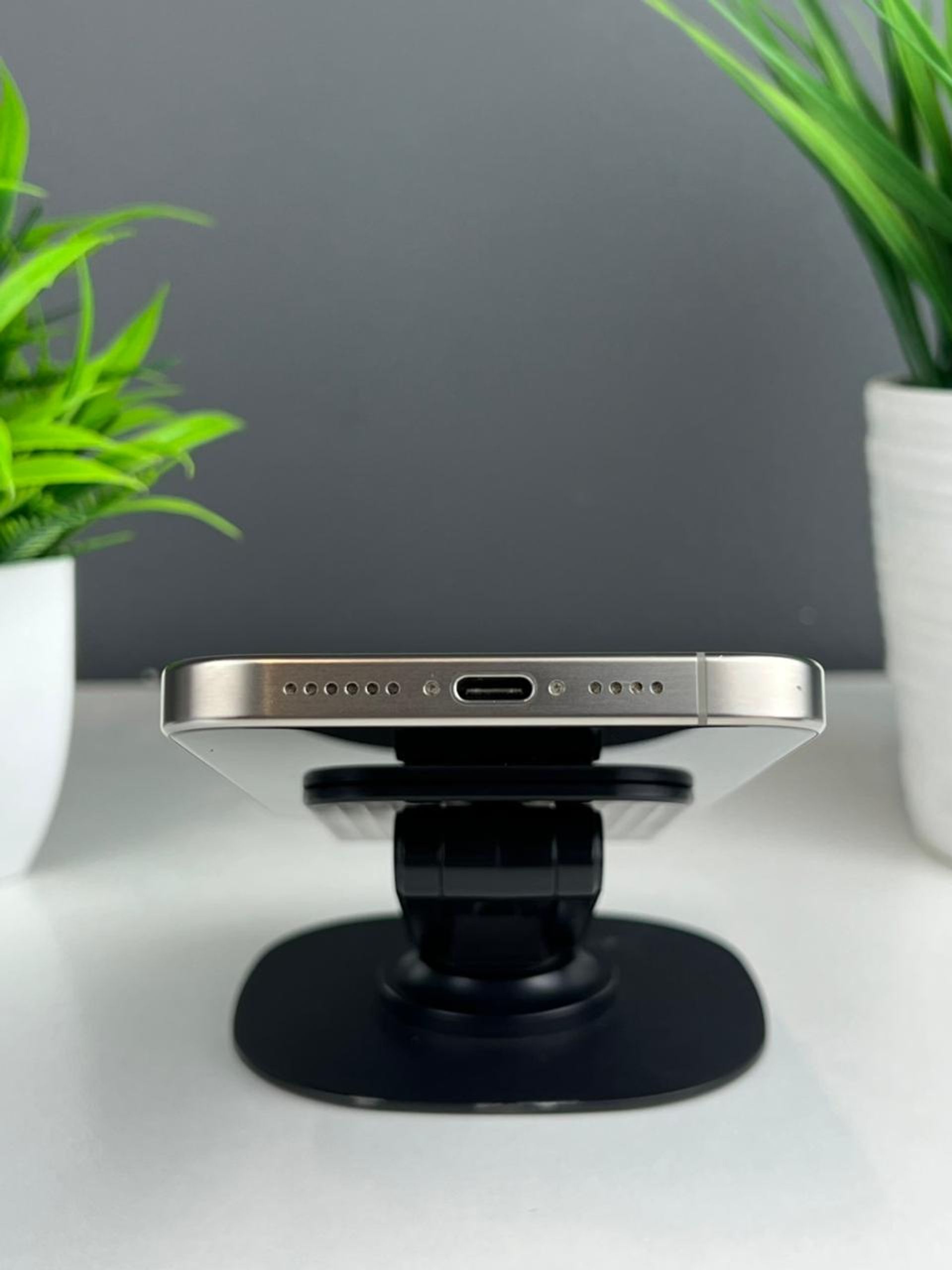 Apple iPhone 15 Pro Max 256GB - фото_3