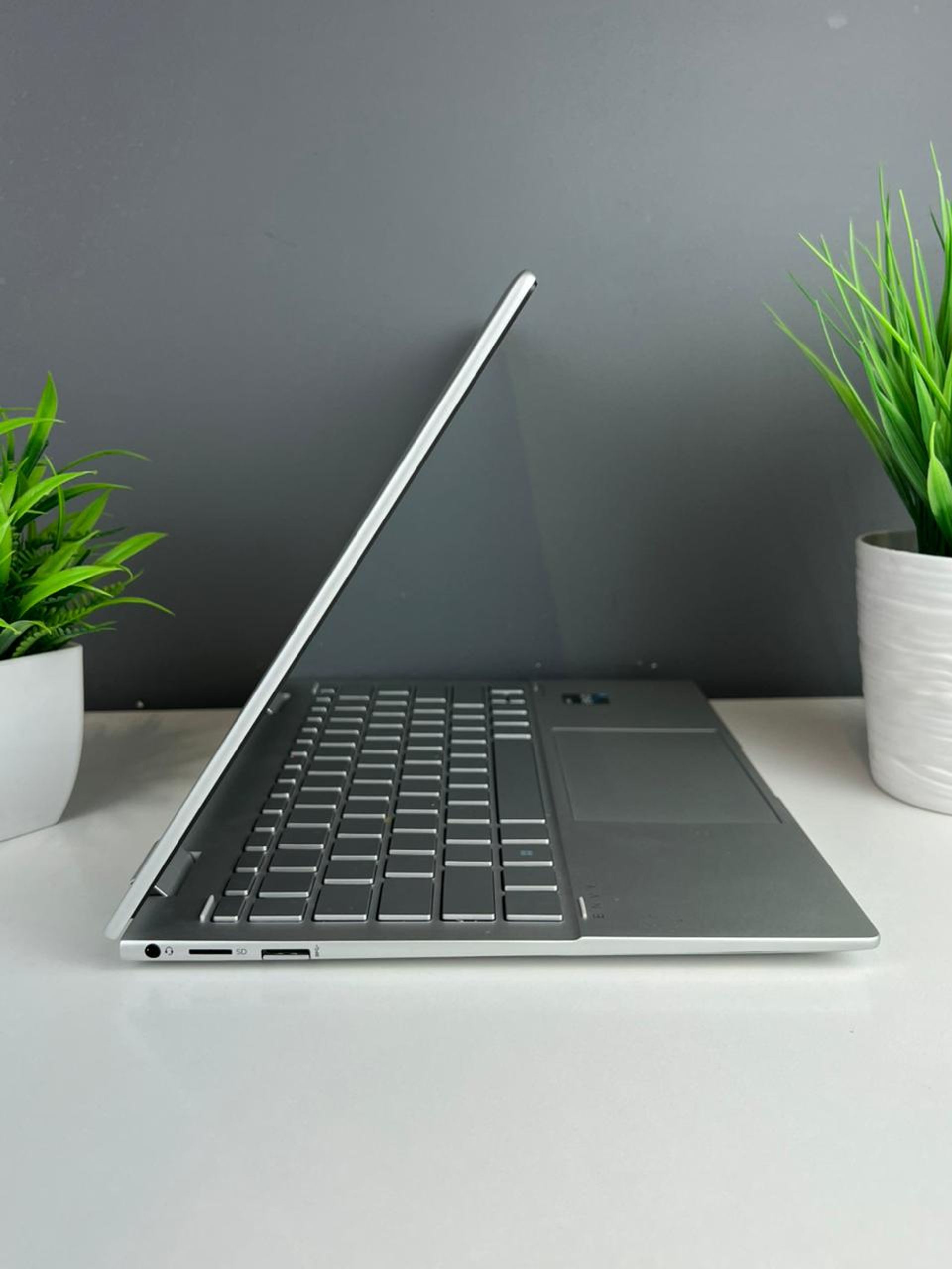 Ноутбук HP Hp Core i7/12 пок