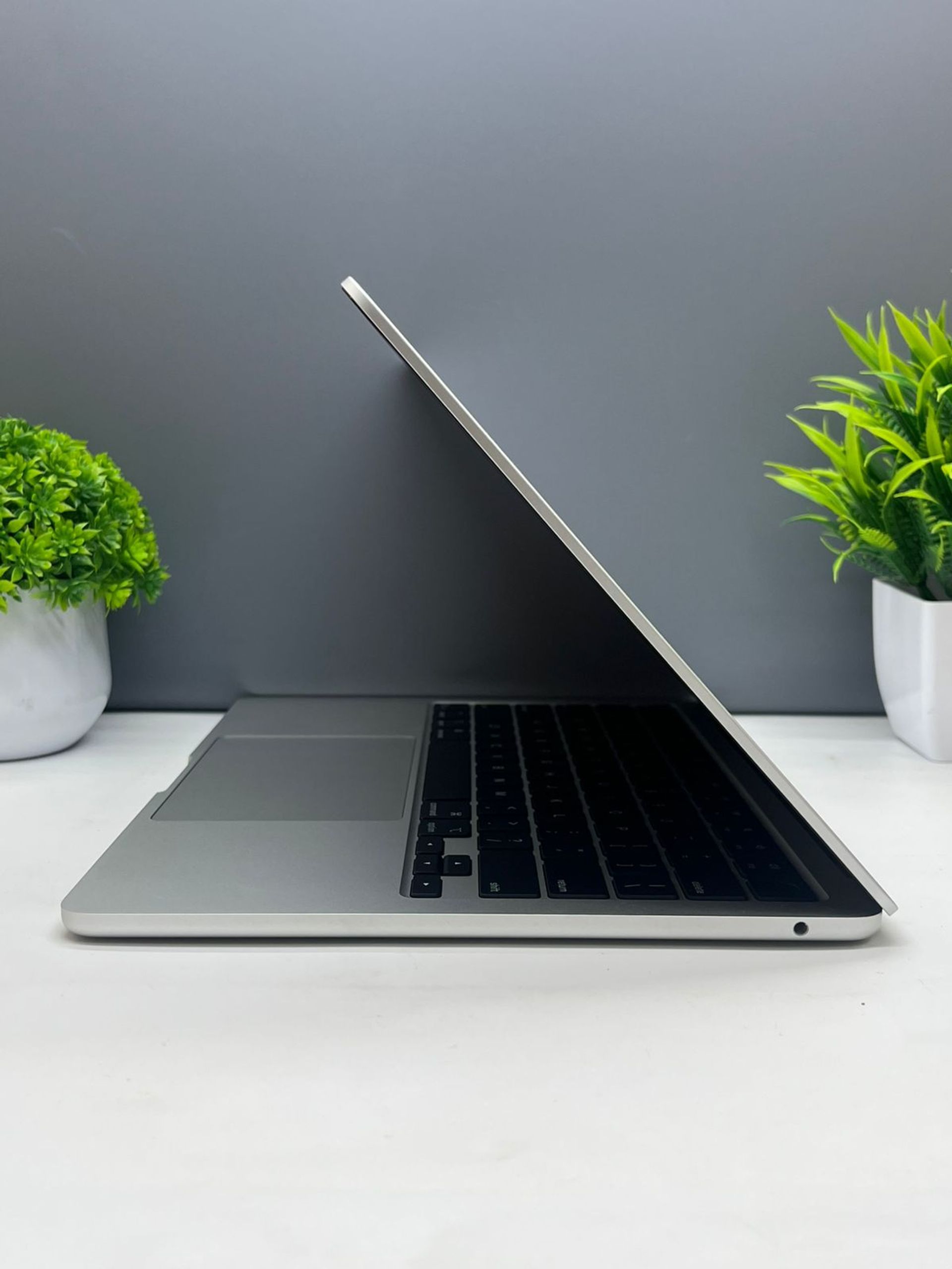 Ноутбук Apple macbook air 15 m4 Apple M4 ядер 16 GB 256 GB 256 GB 14 дюймов