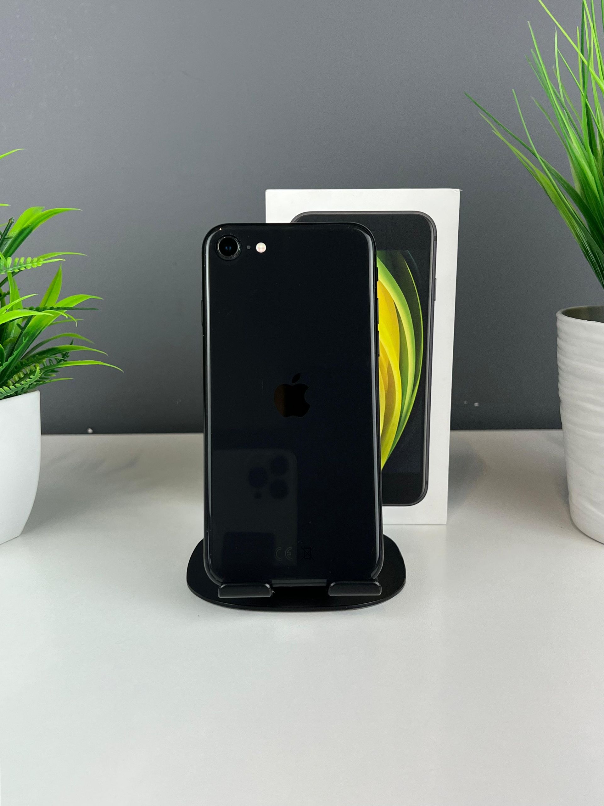 Apple iPhone SE (2022) 128 GB