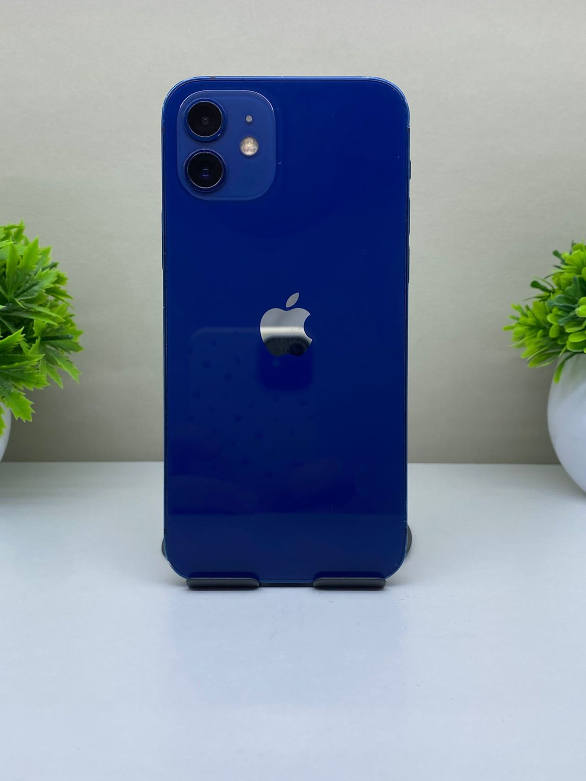 Apple iPhone 12 64 GB