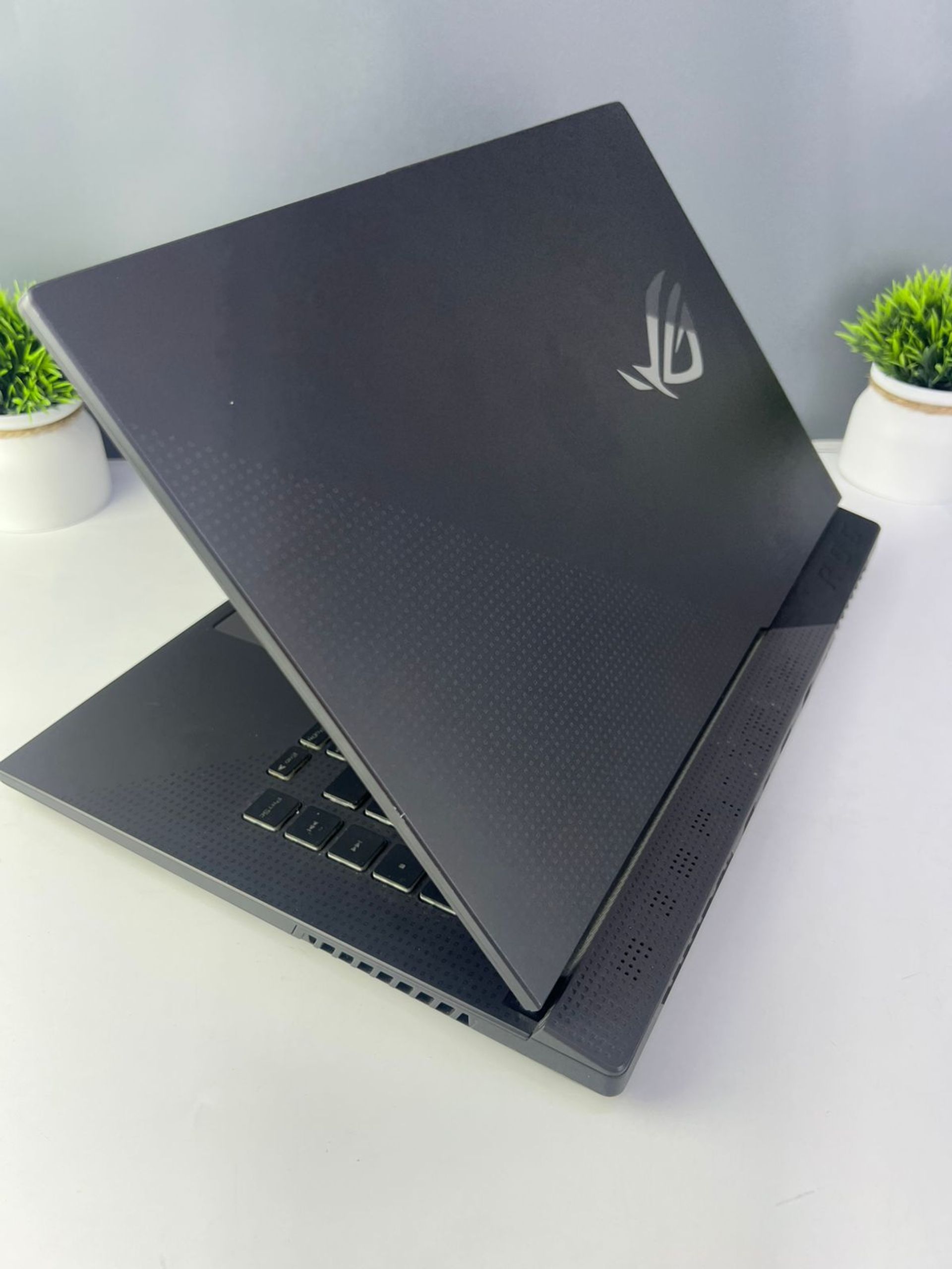 Ноутбук Asus Игровой  Intel Core i7  4-поколение  ядер 12 GB 512 GB 15 дюймов