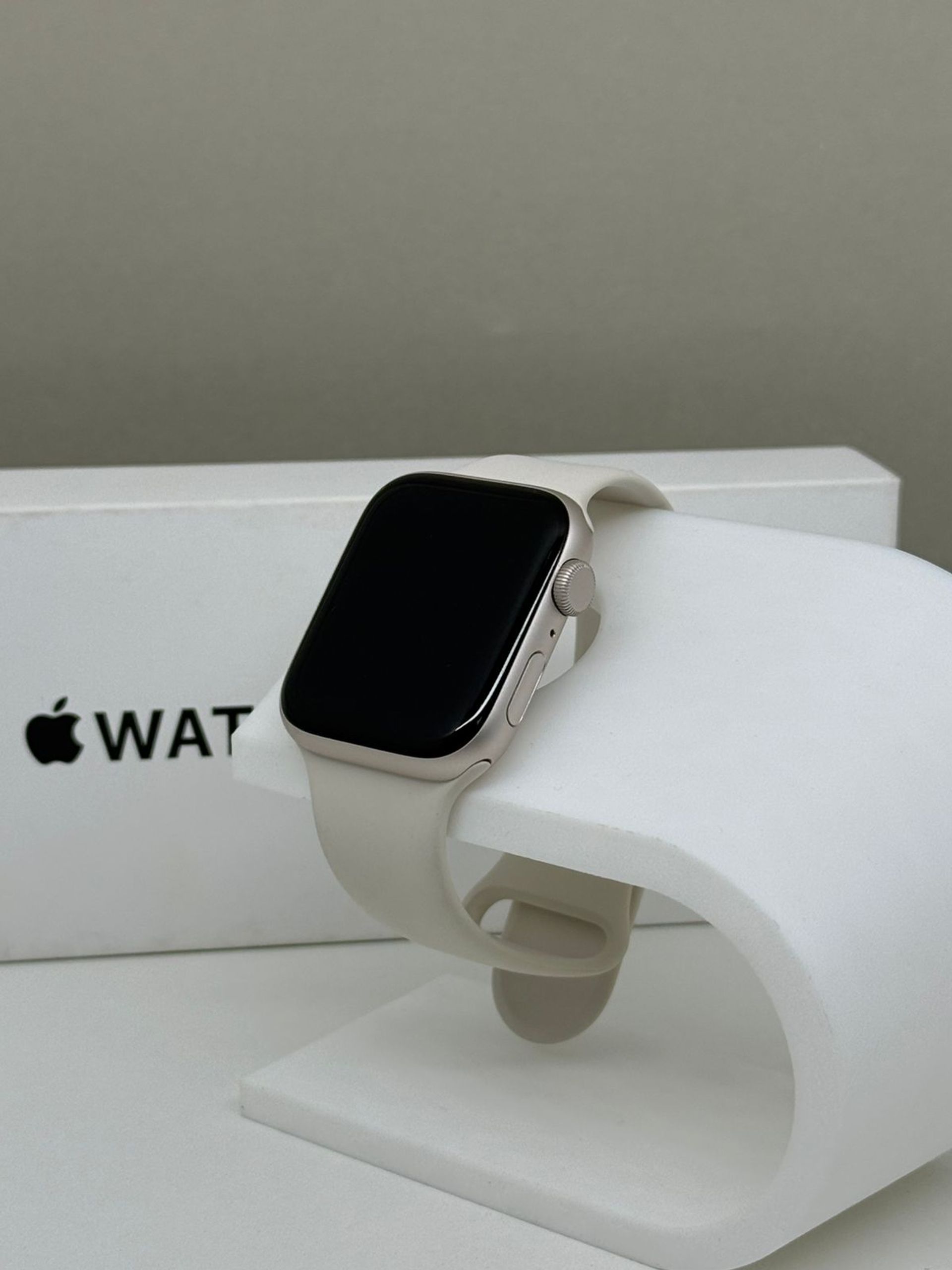 Apple Watch SE 44 мм (3е поколение)