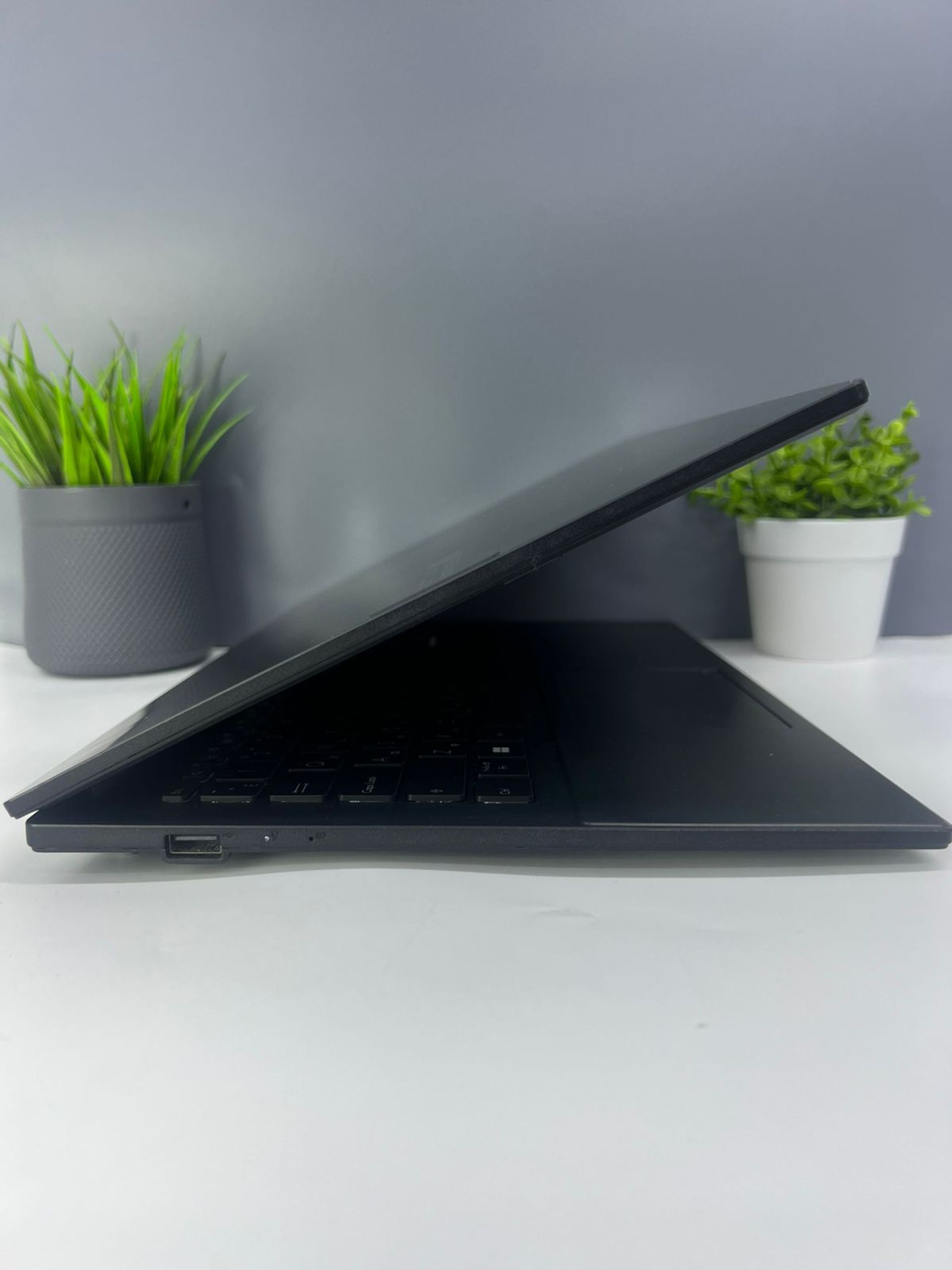 Asus Ryzen 3 (5-е поколение) 2023-2024 (4 ядер / 8 потоков)