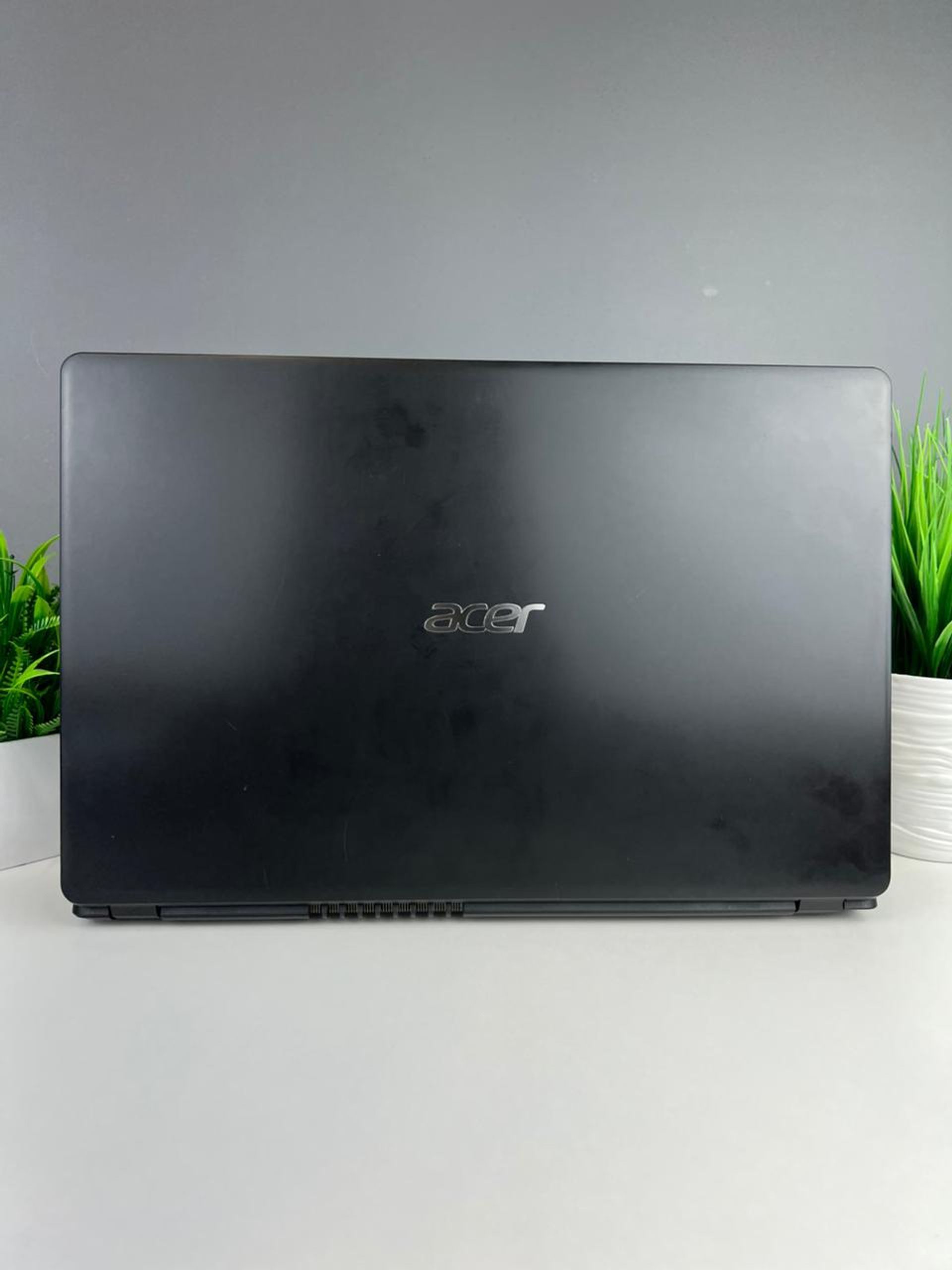 Ноутбук Acer core i5/10 пок  Intel Core i5  10-поколение  ядер 4 GB 16 дюймов