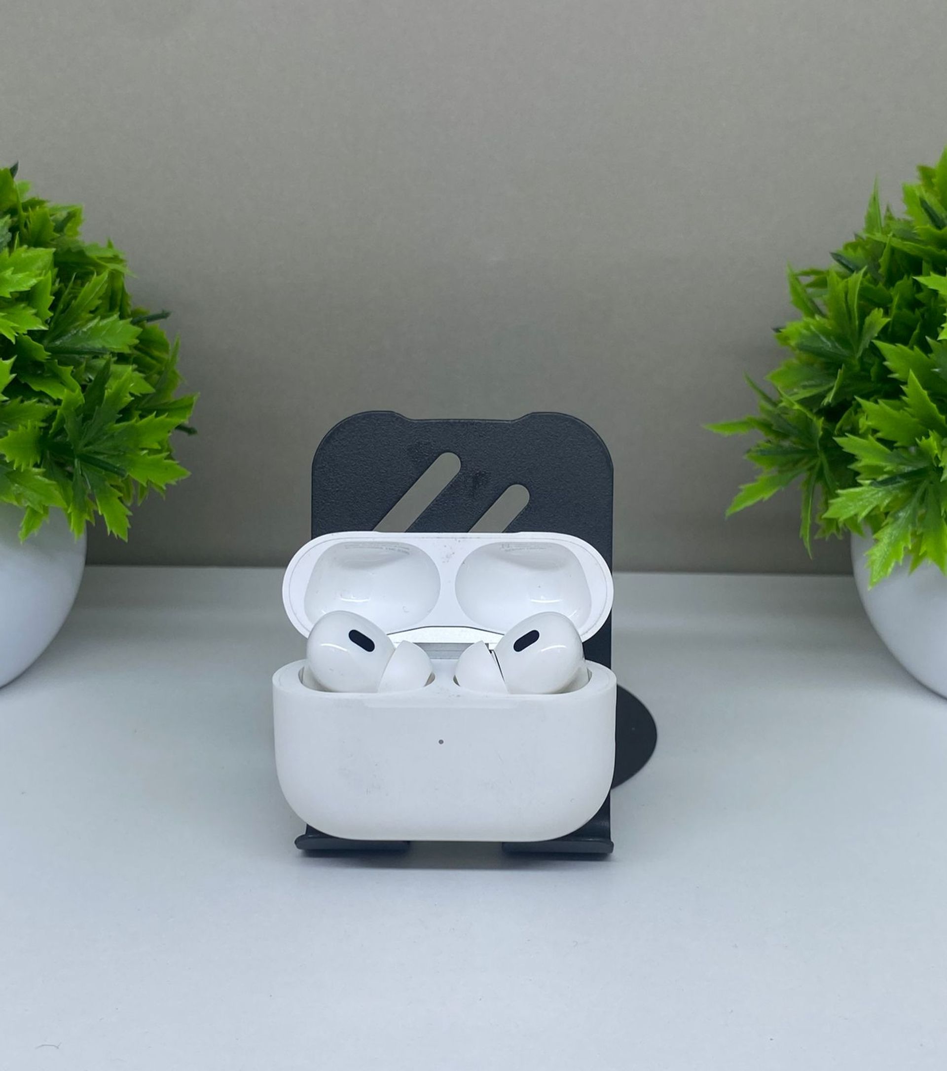 Apple AirPods Pro 2