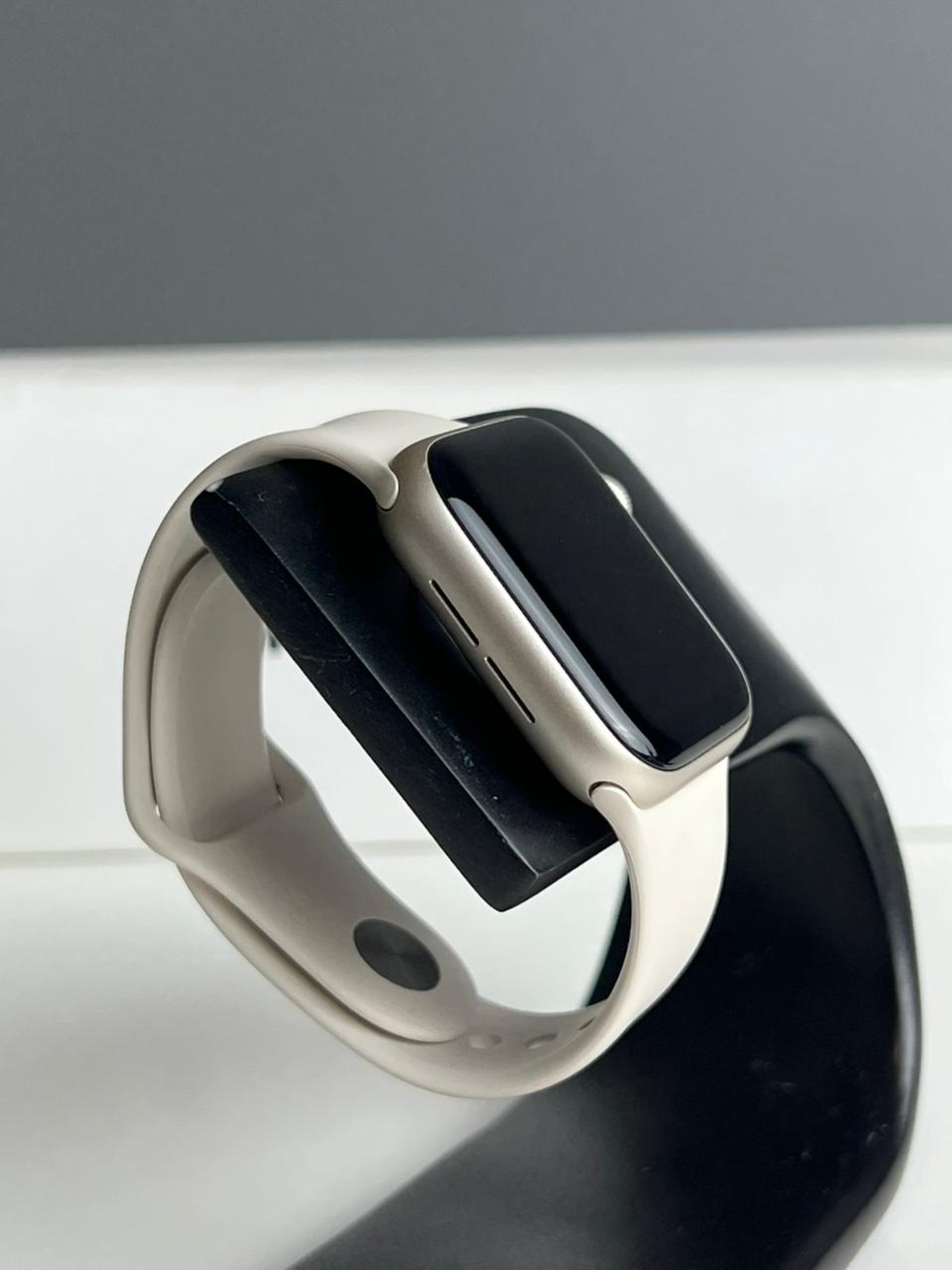 Apple Watch SE 40 мм (2е поколение)