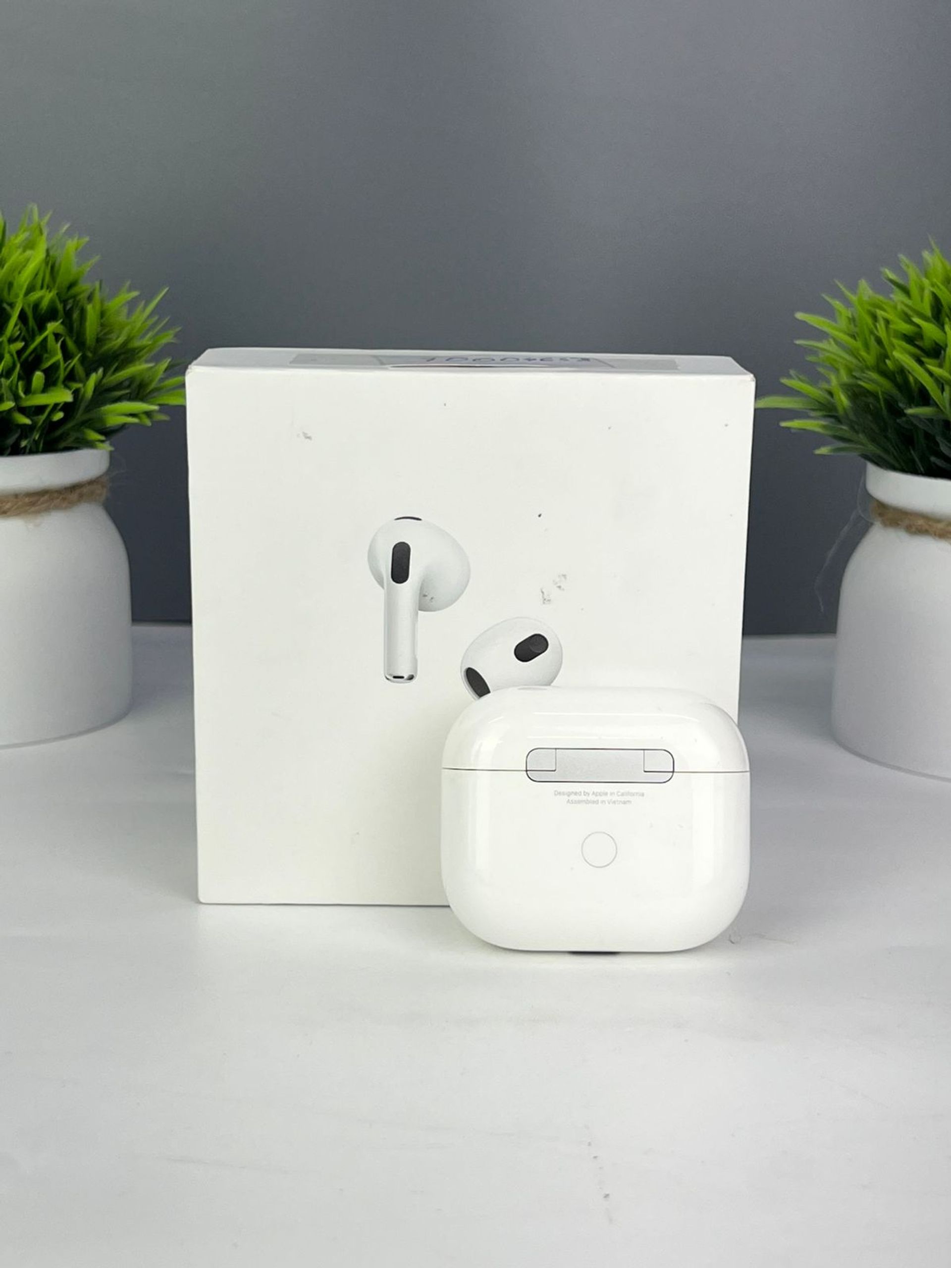 Apple AirPods 3 series