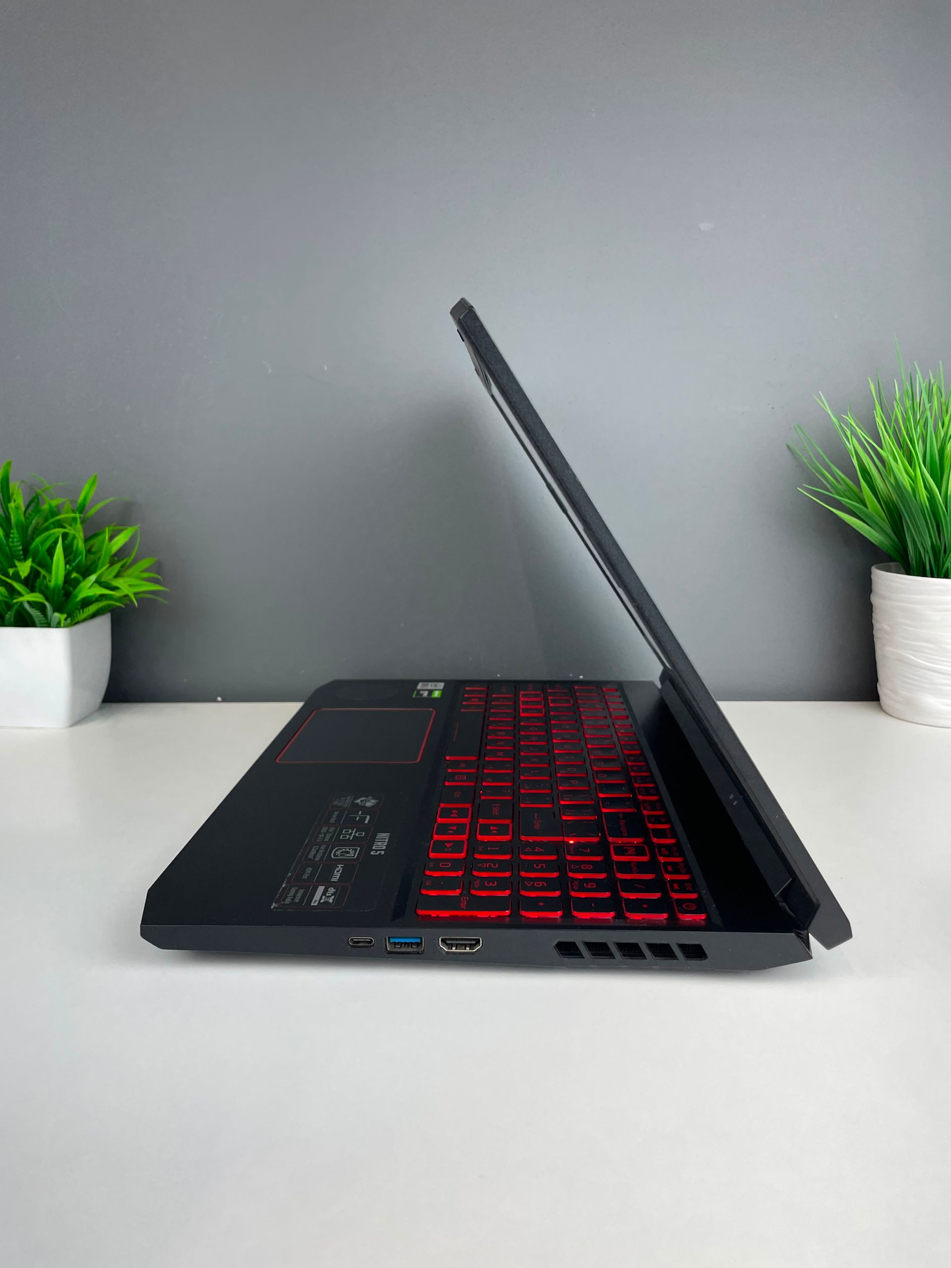 Ноутбук Acer core i5/10 пок  Intel Core i5  10-поколение  ядер 16 GB 500 GB 16 дюймов