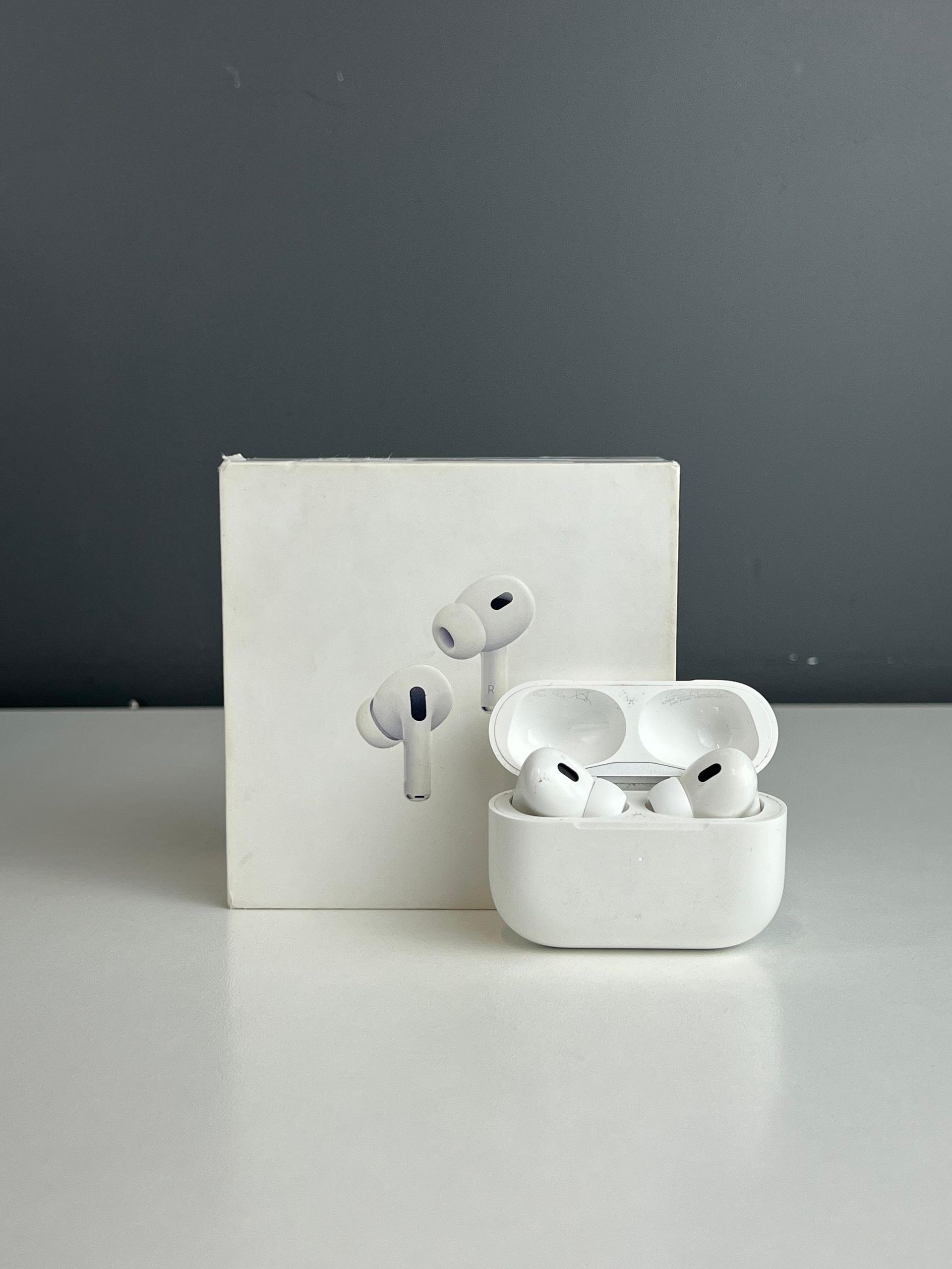 Apple AirPods Pro 2