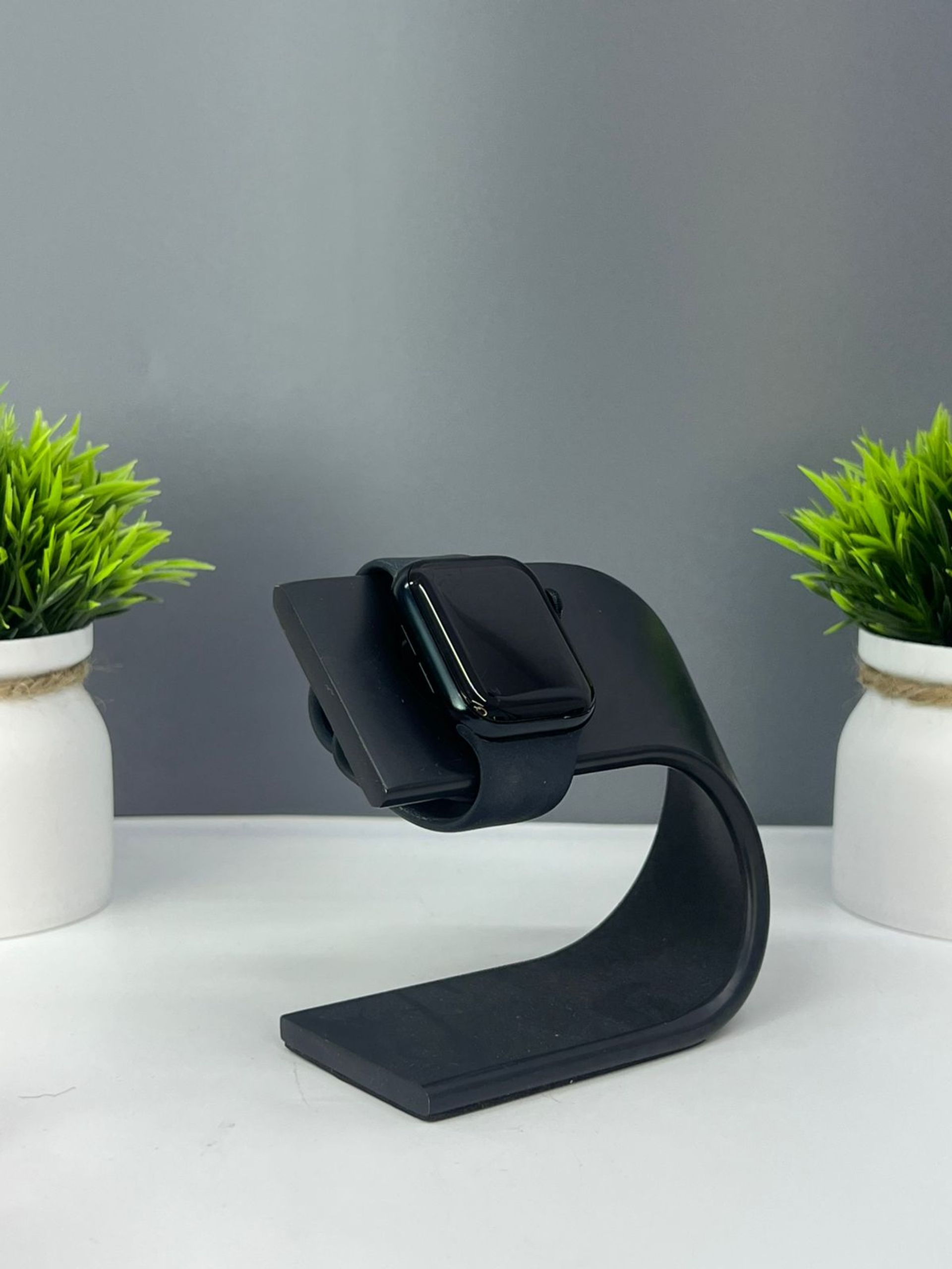 Apple Watch SE 40 мм (2е поколение)