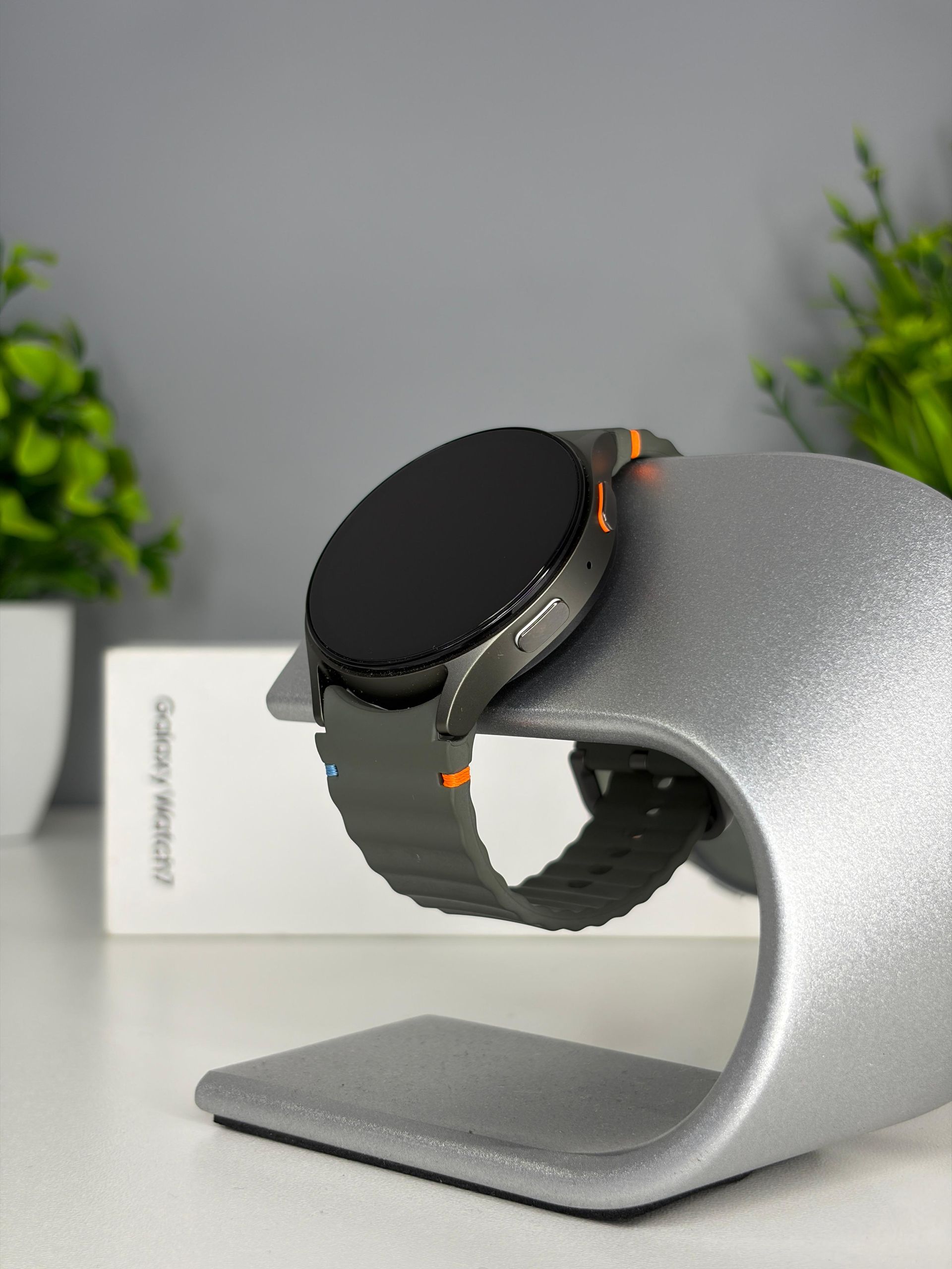 Samsung Series 7 Classic  44