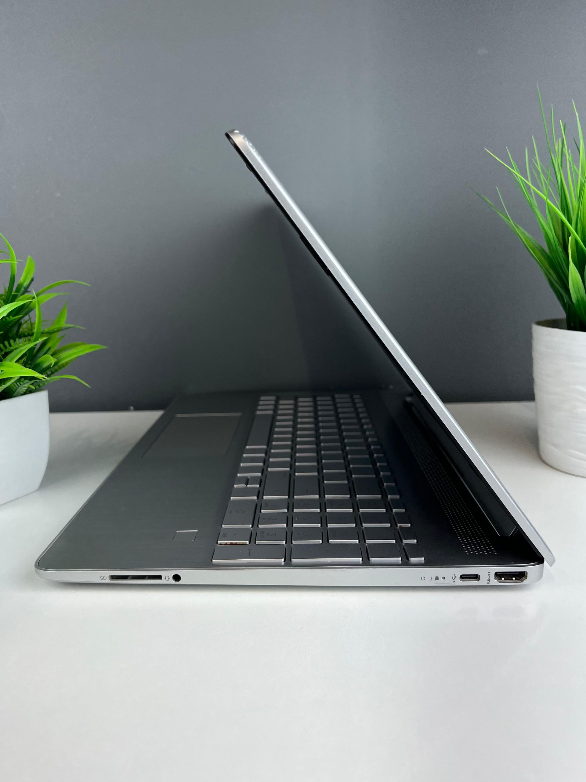 Ноутбук Hp Для работы и учебы AMD Ryzen 5 5-поколение ядер 16 GB 500 GB 13 дюймов