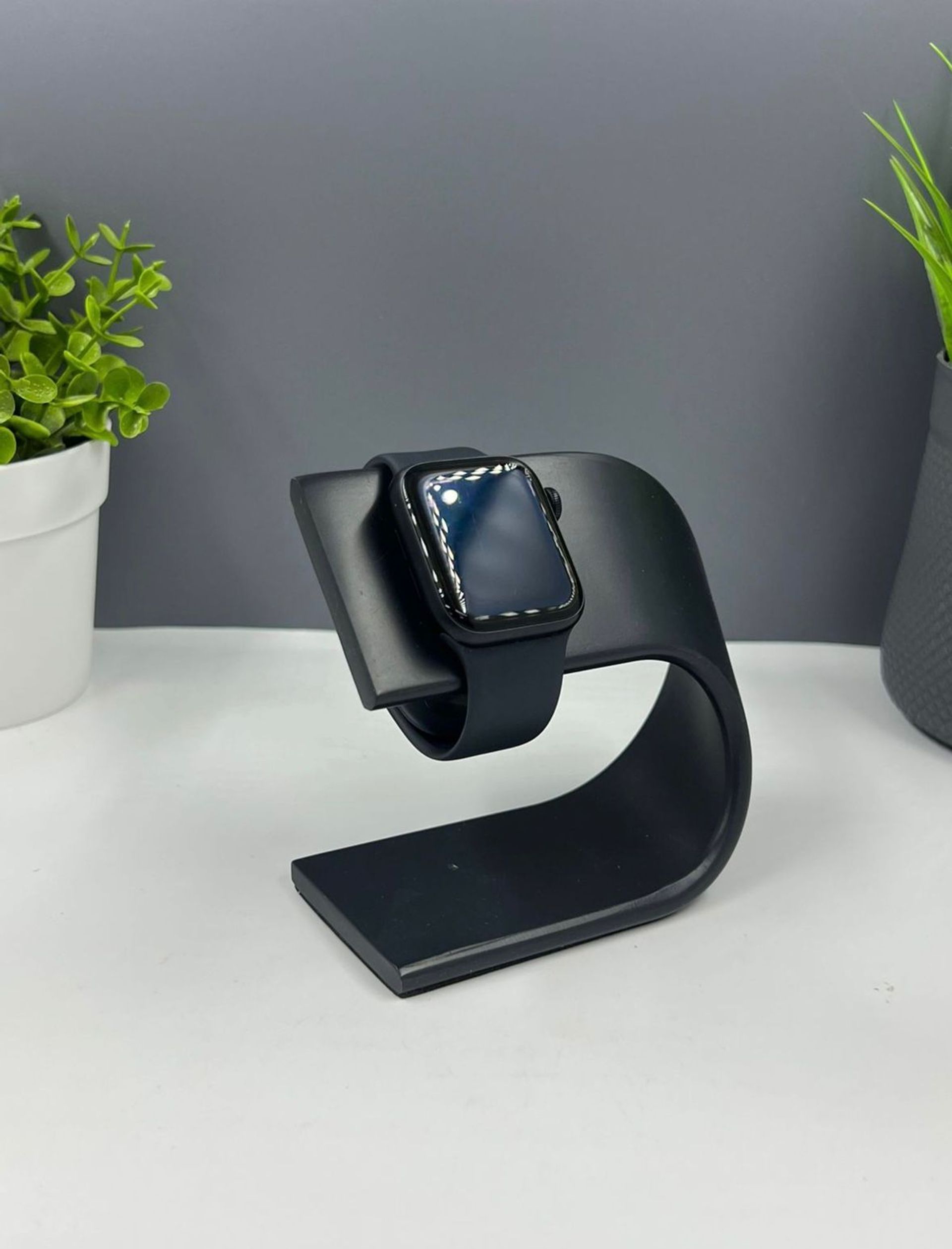 Apple Series SE 40 mm (2е поколение) 40mm