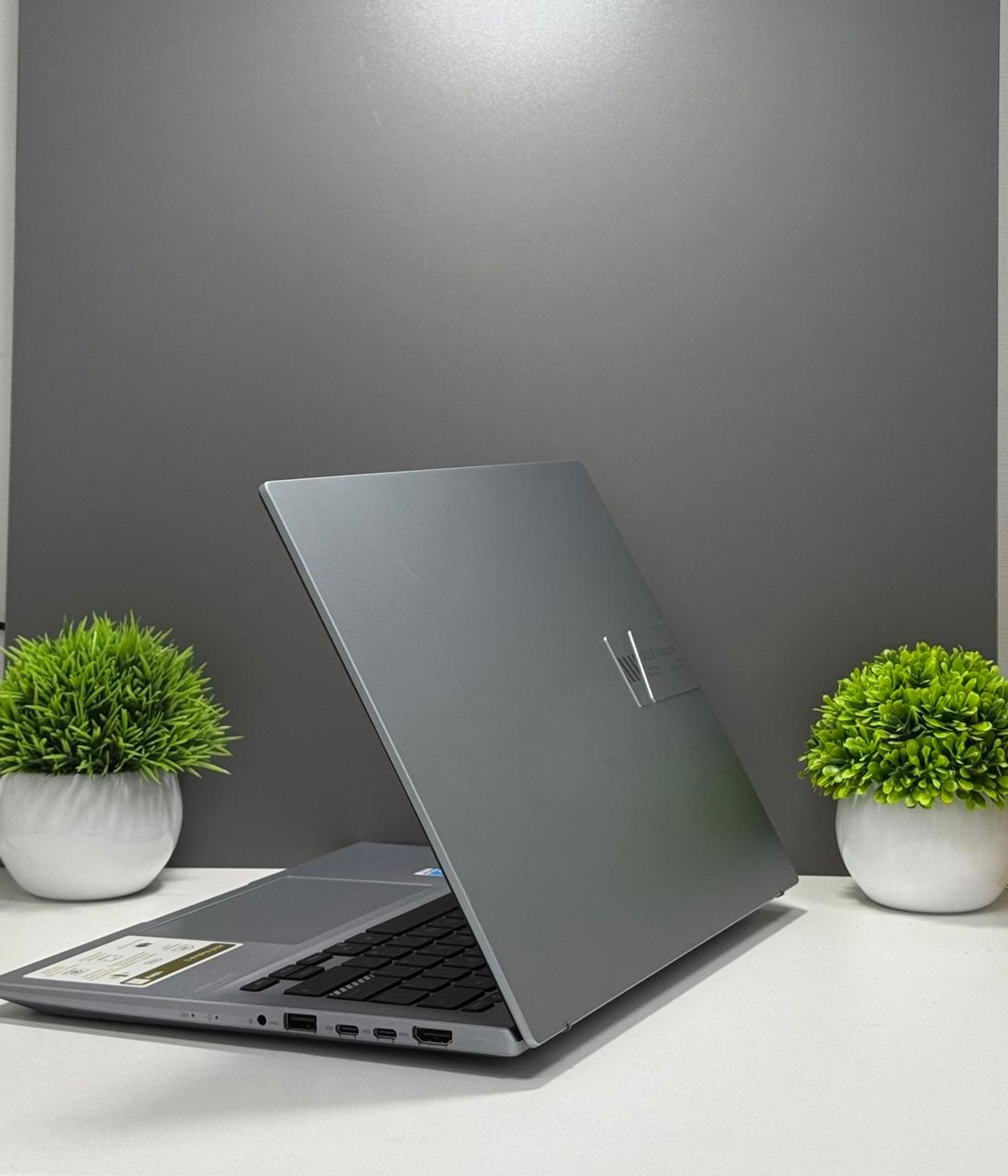 Asus Ryzen 7 (5-е поколение) 2023 (8 ядер / 16 потоков)