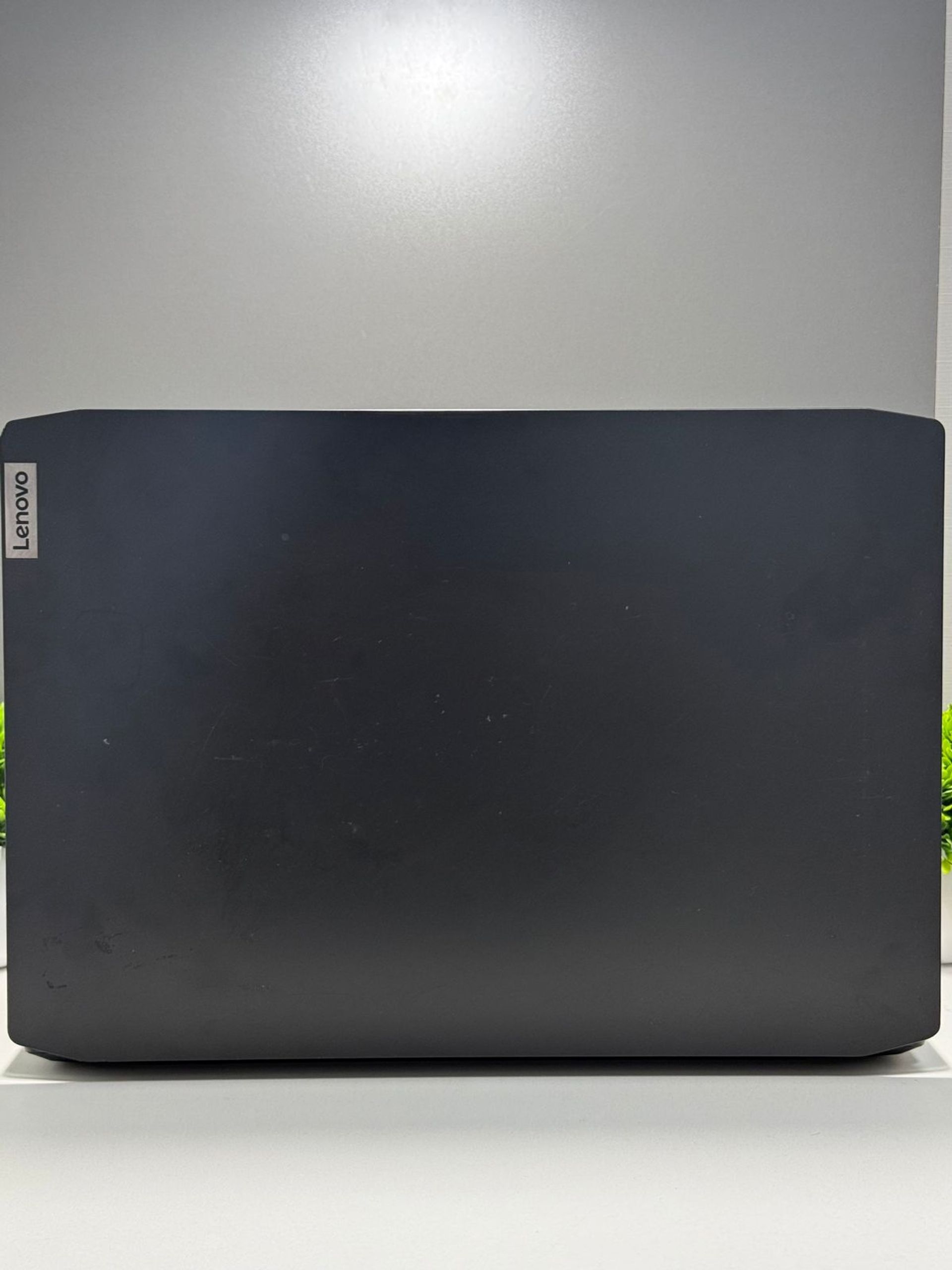 Ноутбук Lenovo Игровой AMD Ryzen 5 4-поколение ядер 16 GB 512 GB 14 дюймов