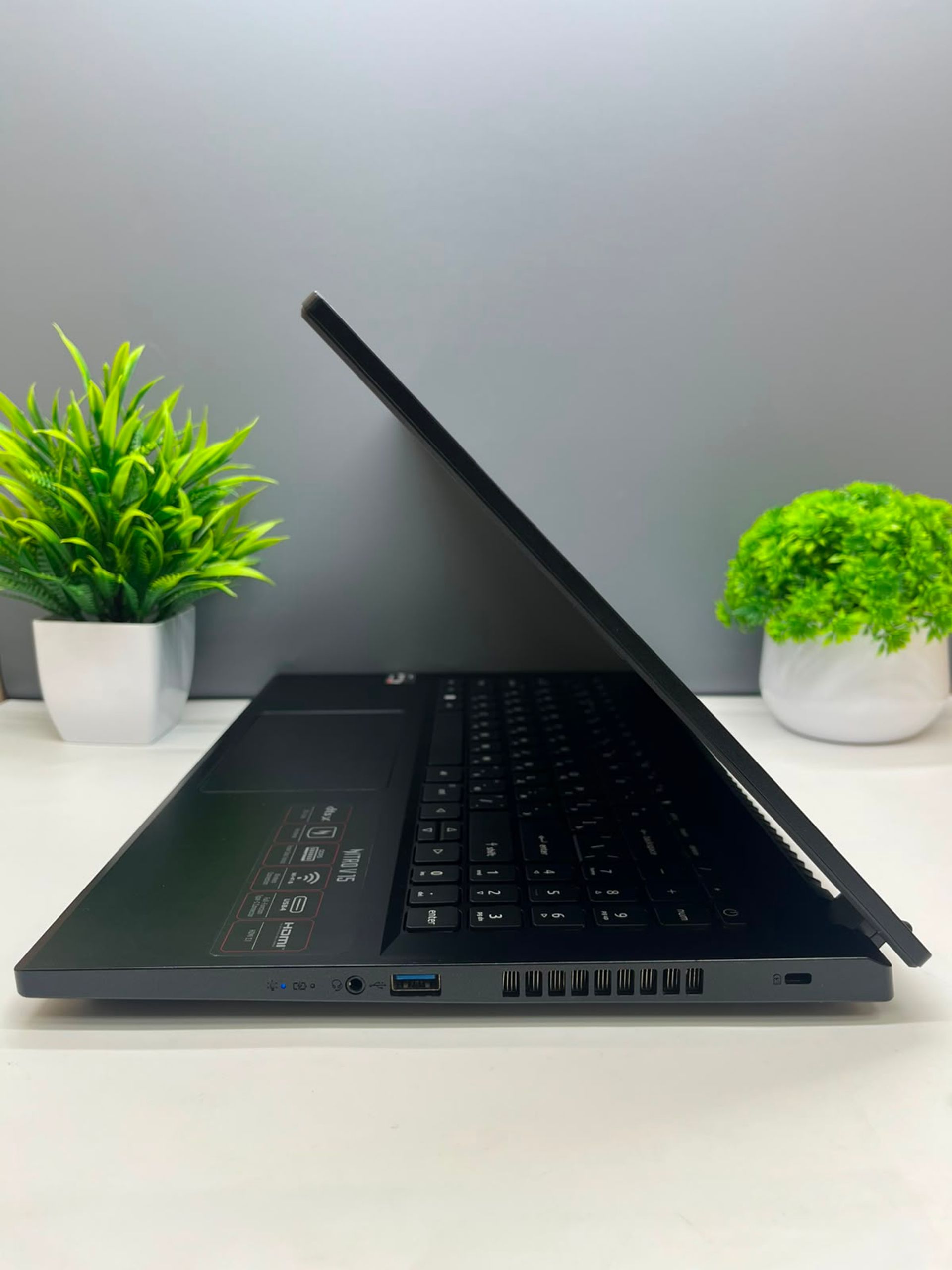 Ноутбук Acer amd ryzen 5 7-поколение AMD Ryzen 5 7-поколение ядер 16 GB 512 GB 16 дюймов