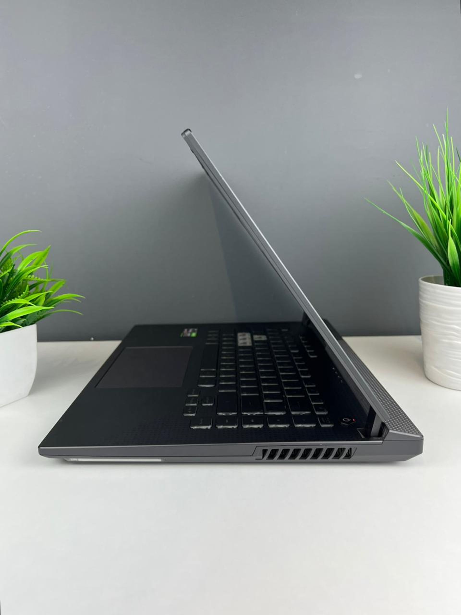 Asus Ryzen 7 (4-е поколение) 2020-2022 (8 ядер / 16 потоков)