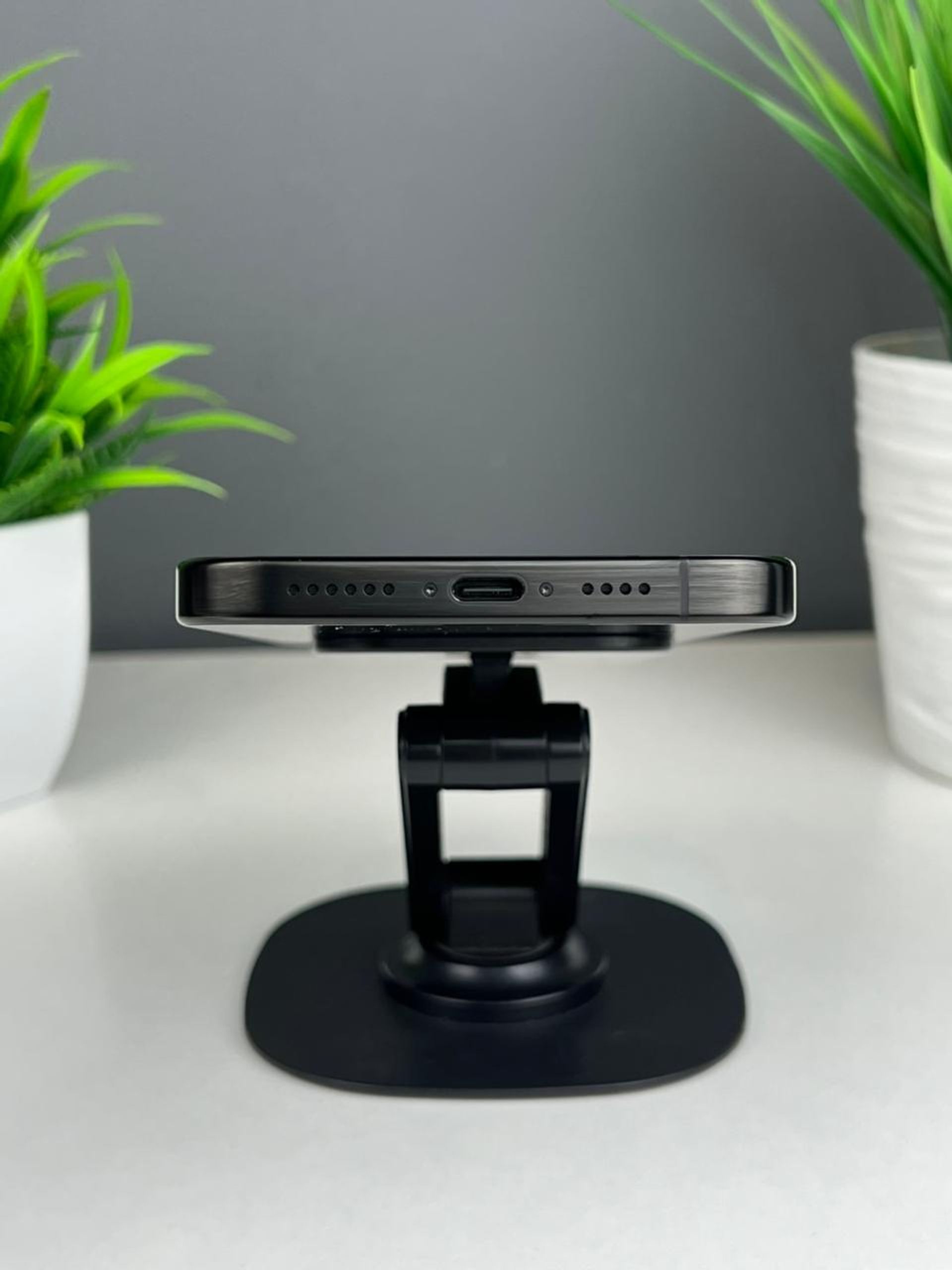 Apple iPhone 16 Pro Max 256Gb - фото_4