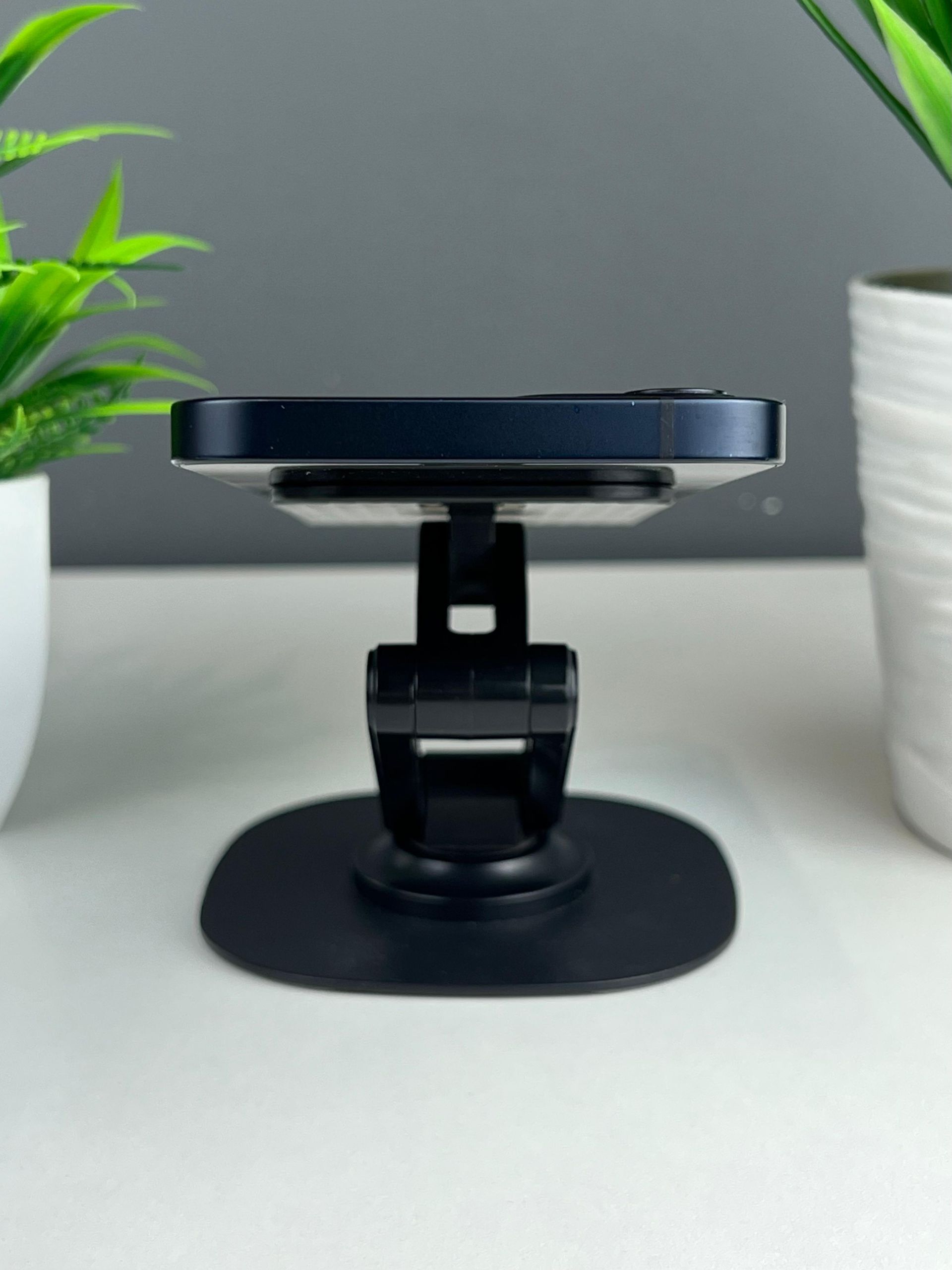 Apple iPhone 12 64 GB