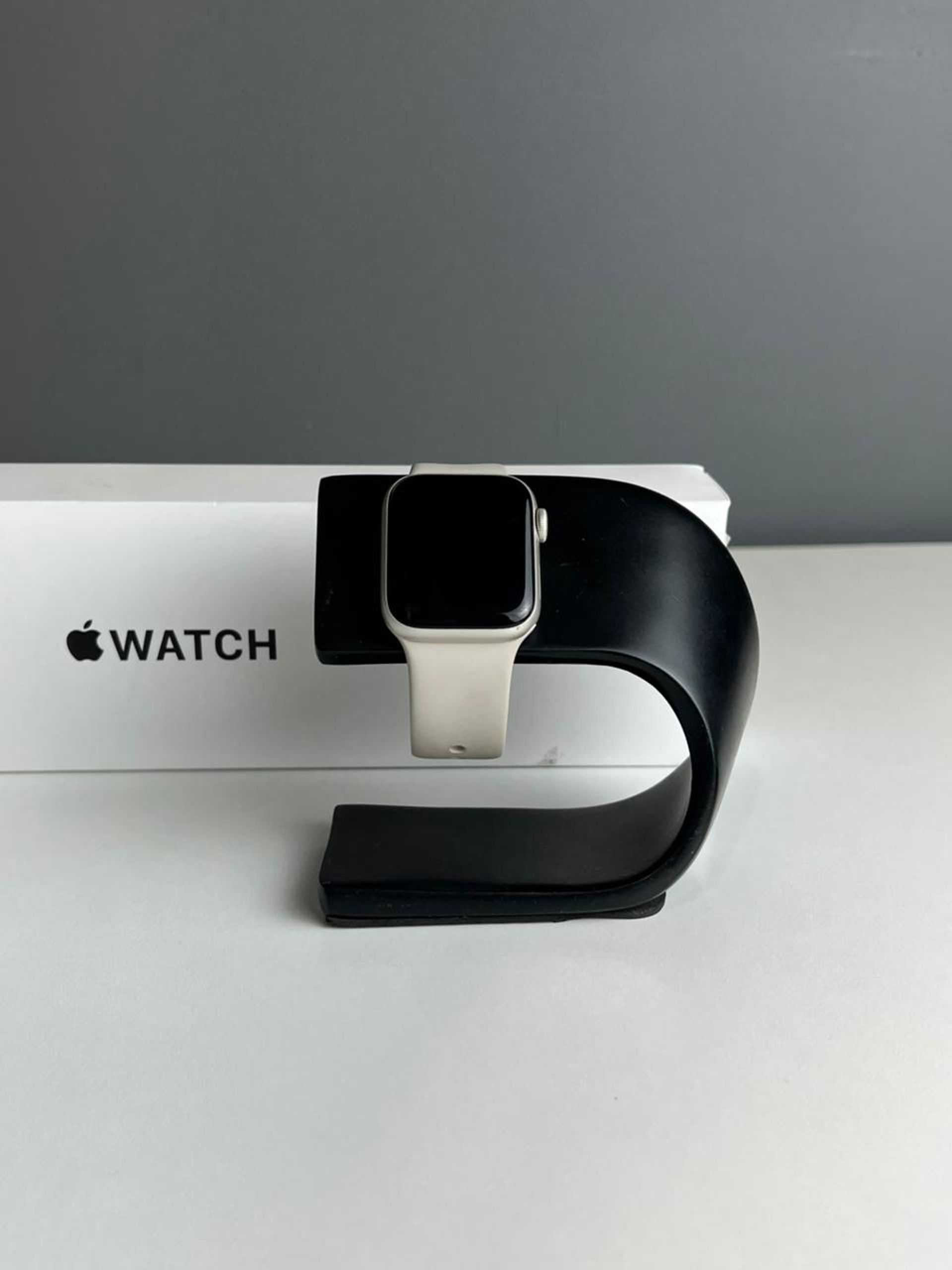 Apple Watch SE 40 мм (2е поколение)