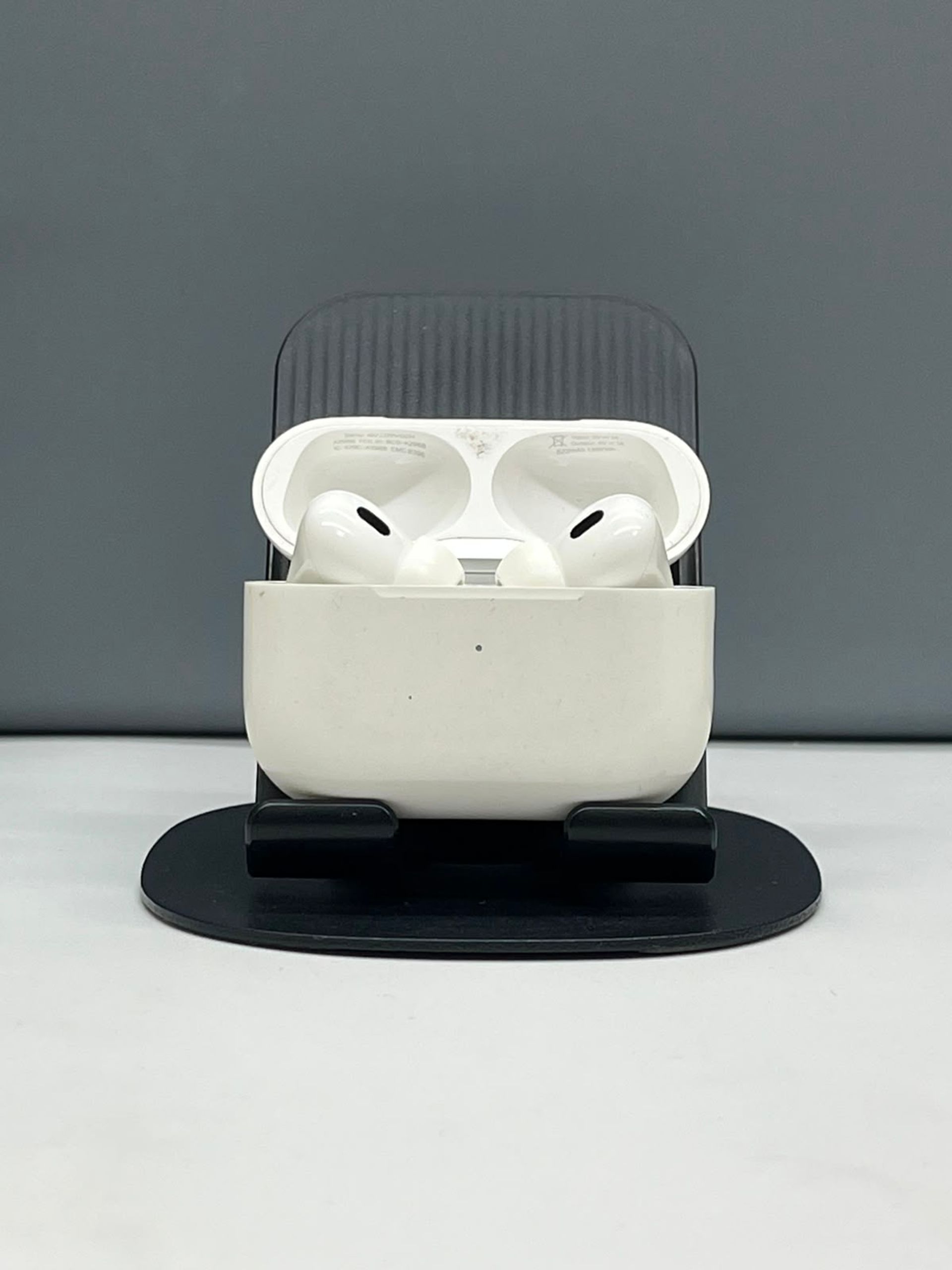 Apple AirPods Pro 2