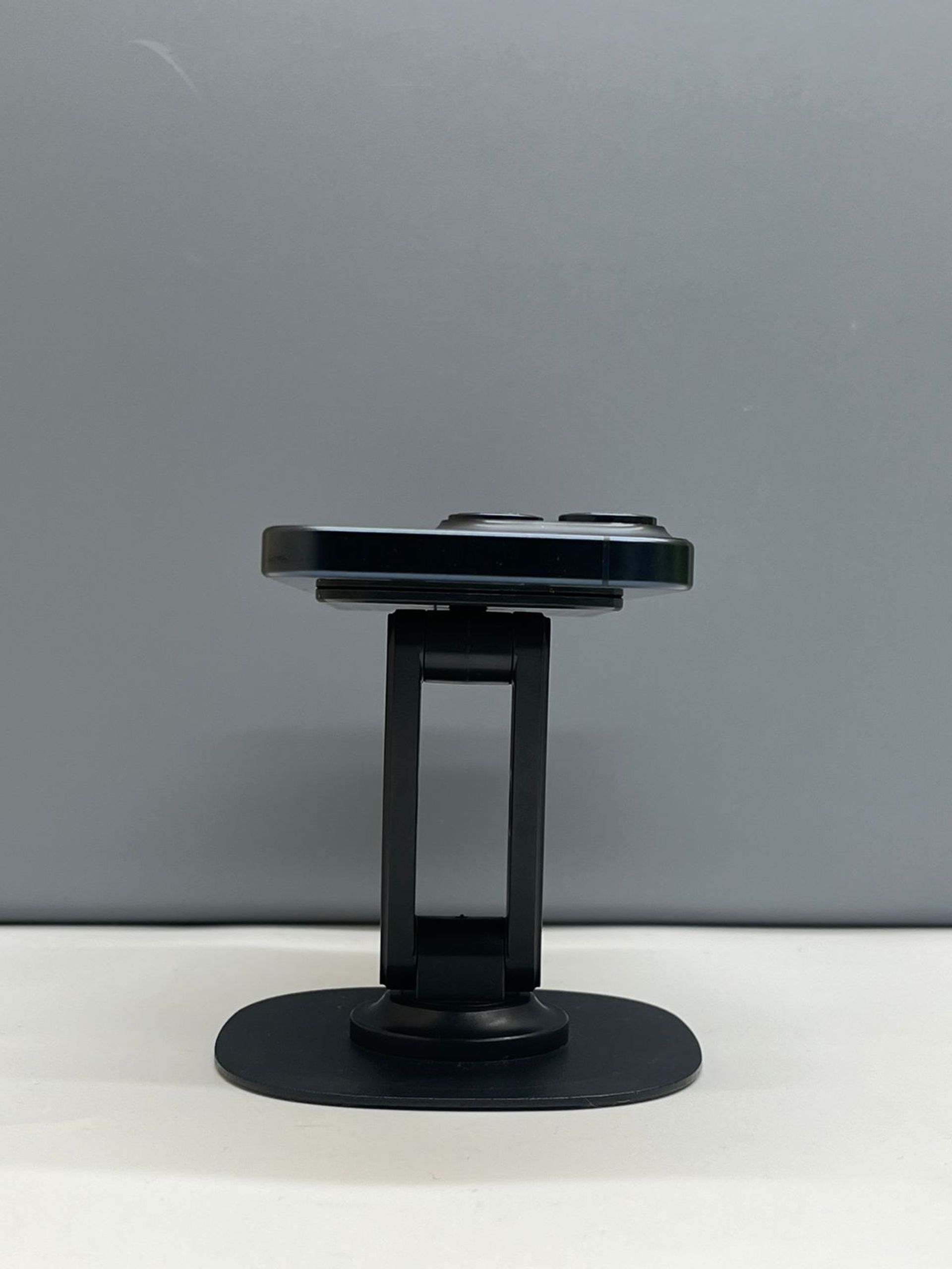 Apple iPhone 15 Pro 256GB - фото_3