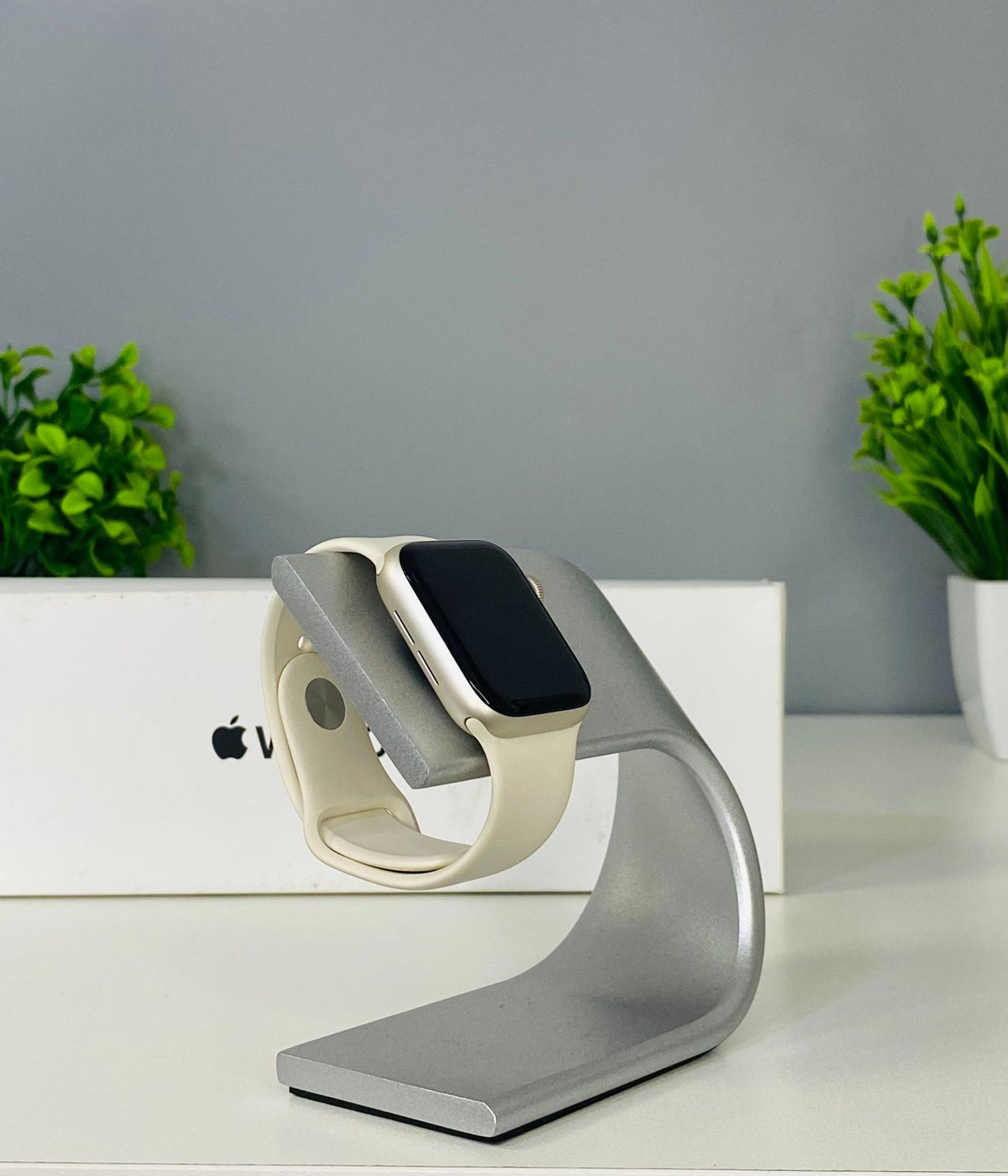 Apple Watch SE 40 мм (2е поколение)