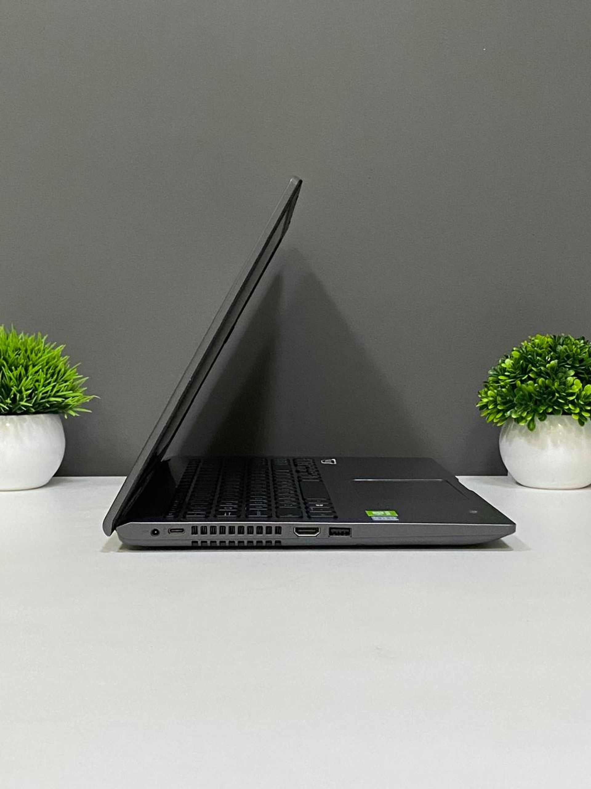 Asus Intel core i3/7gen