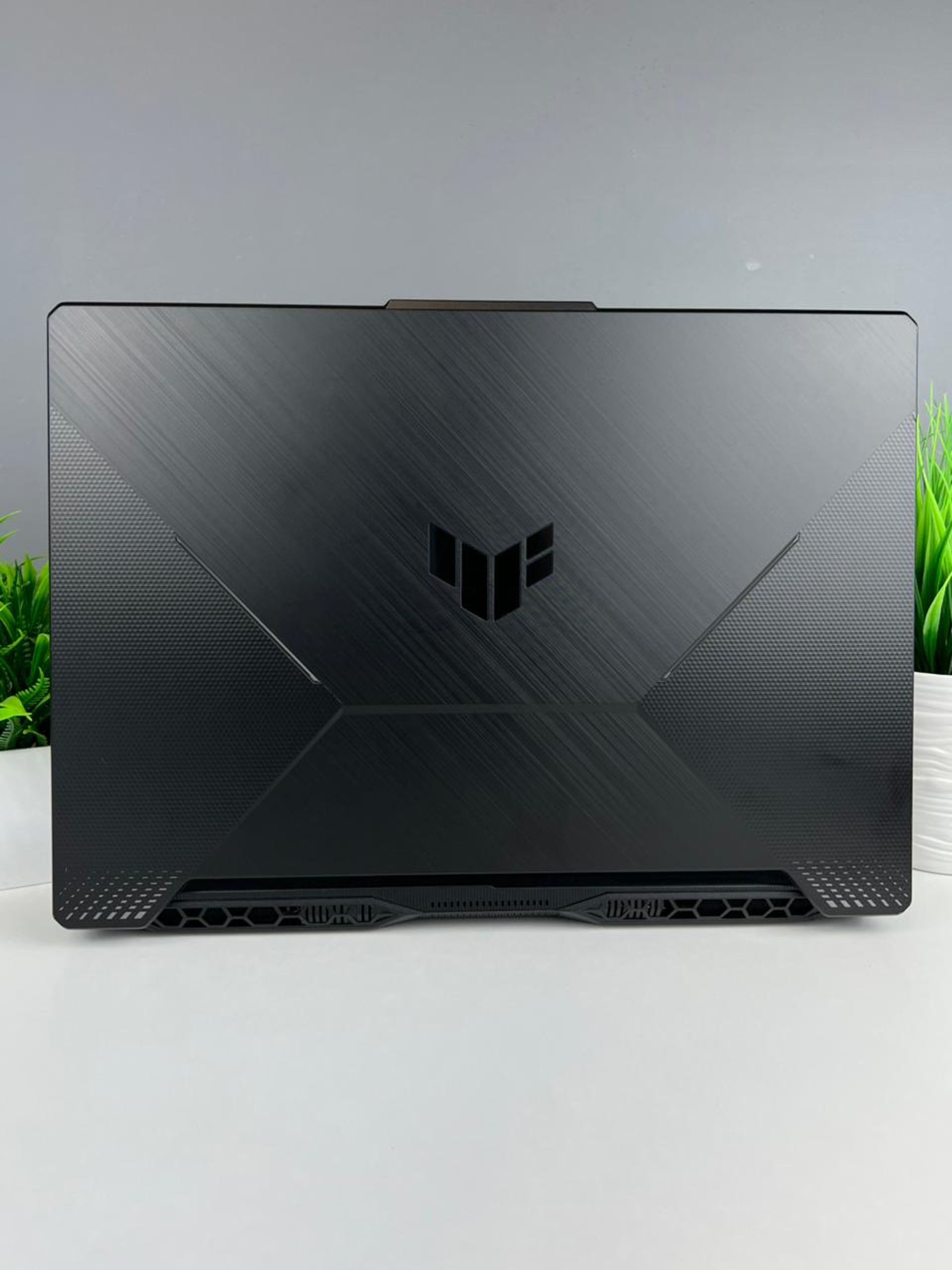 Asus Ryzen 5 (5-е поколение) 2023 (6 ядер / 12 потоков)