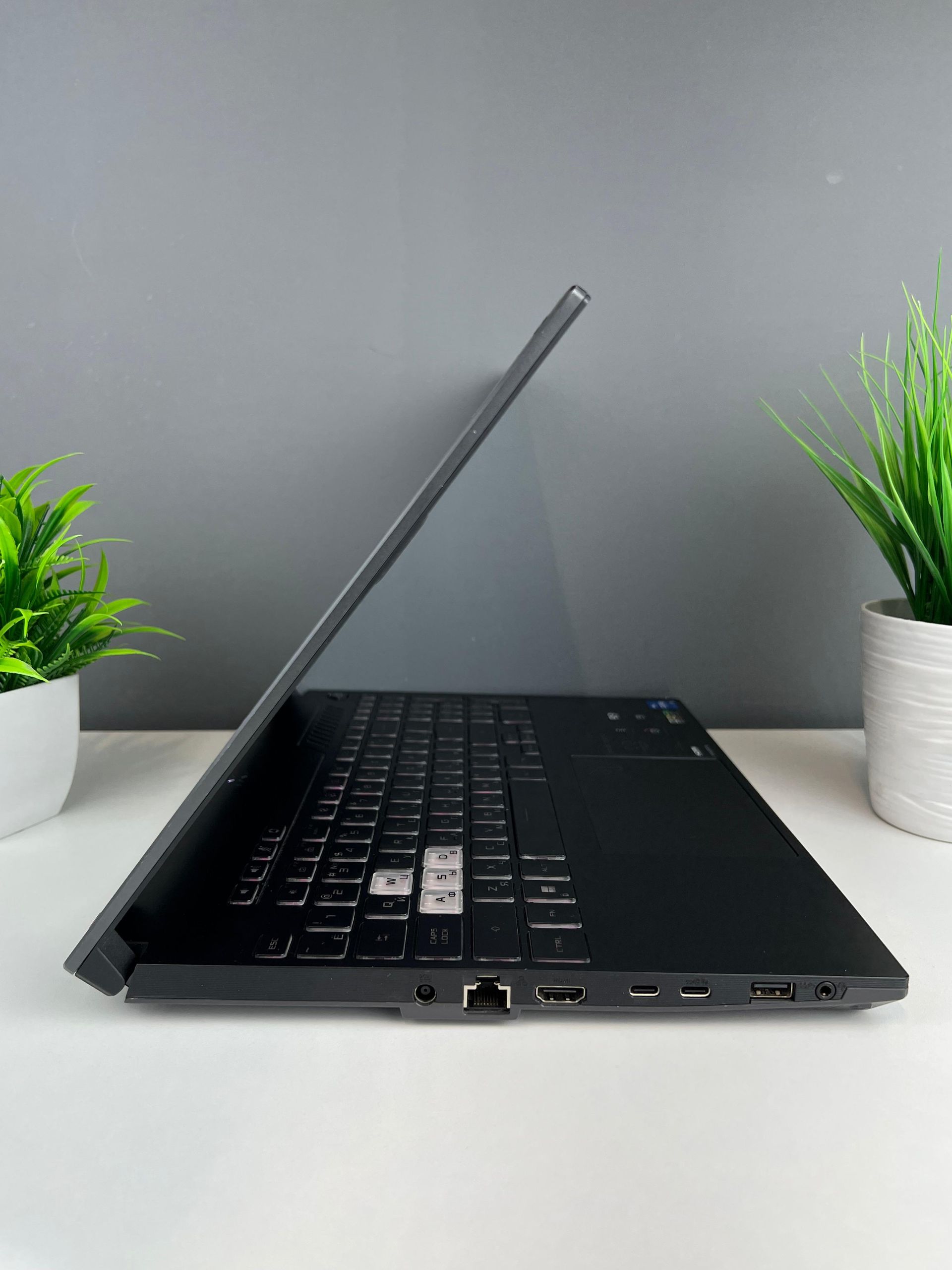 Asus Core i5/12 пок