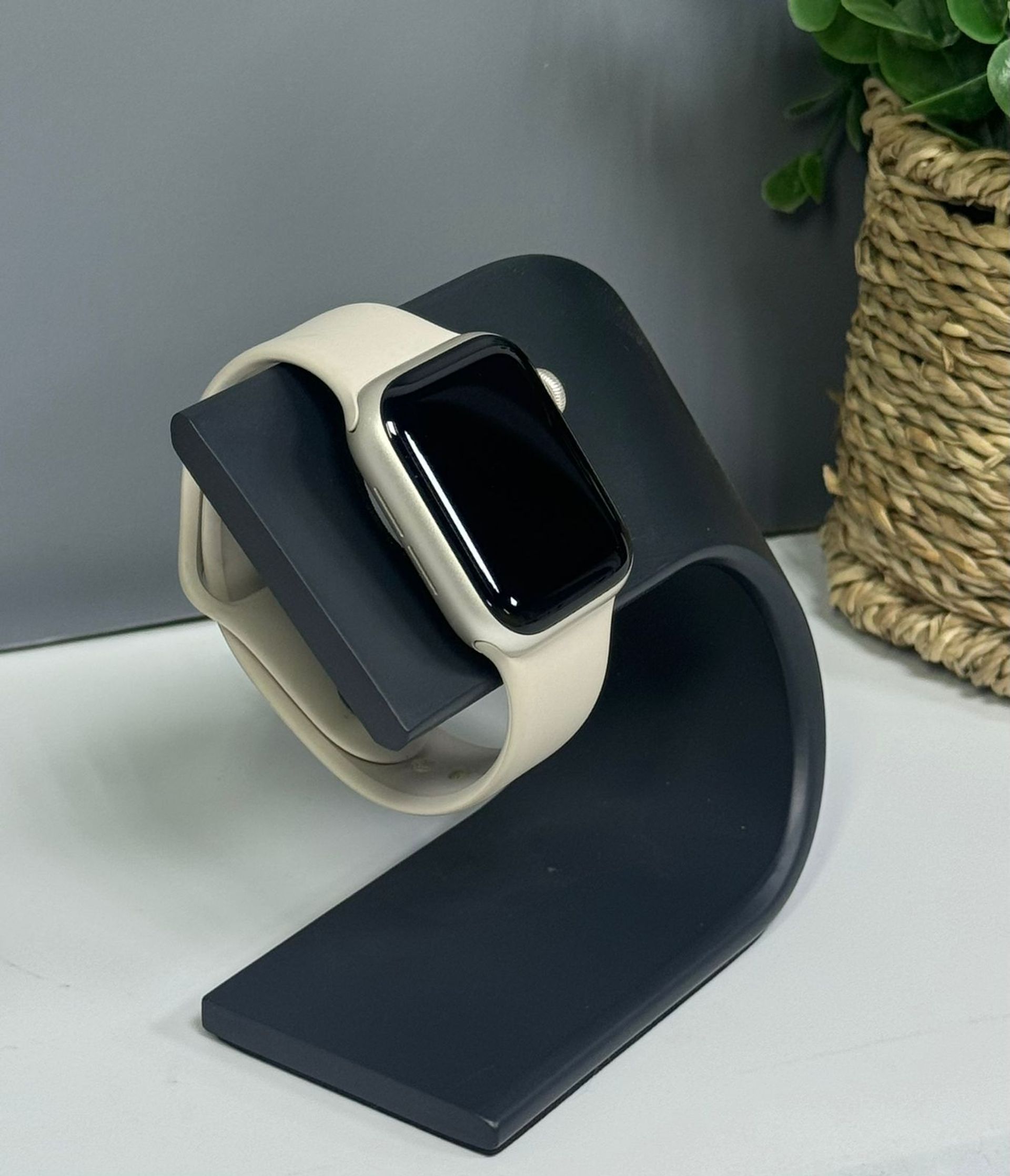 Apple Series SE 40 mm (2е поколение) 40mm