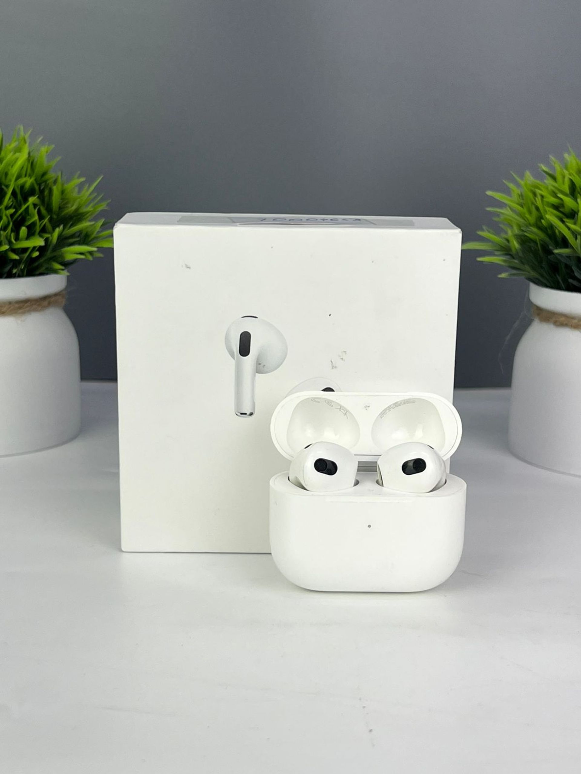 Apple AirPods 3 series